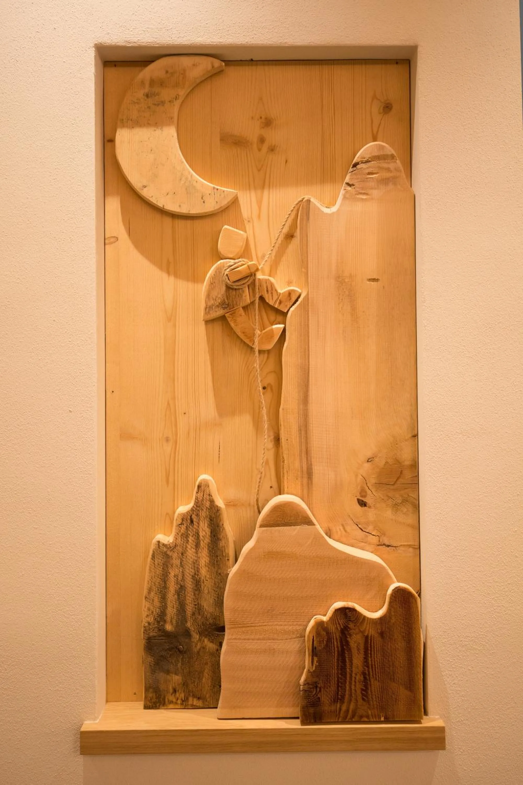 Decorative detail in Chalet Marcora