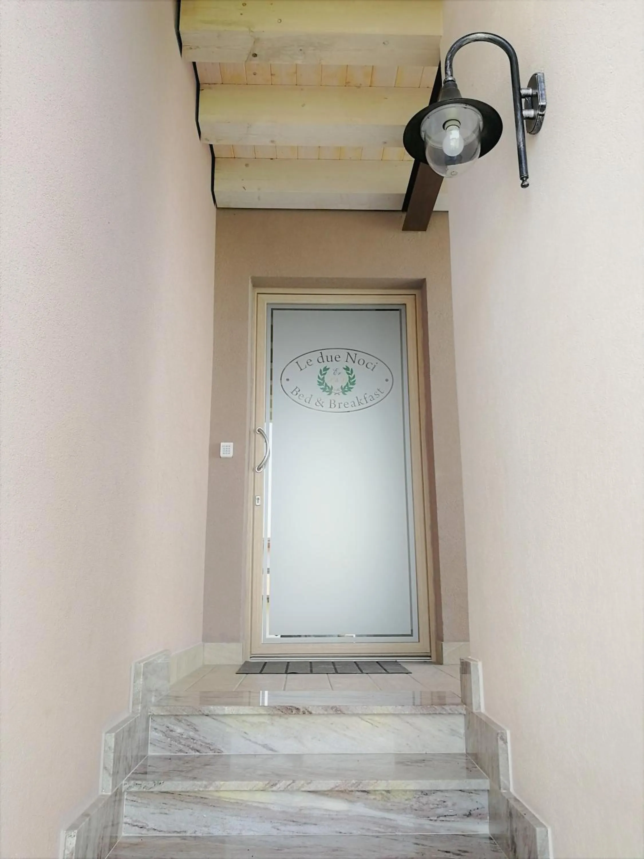 Facade/entrance in B & B Le due noci