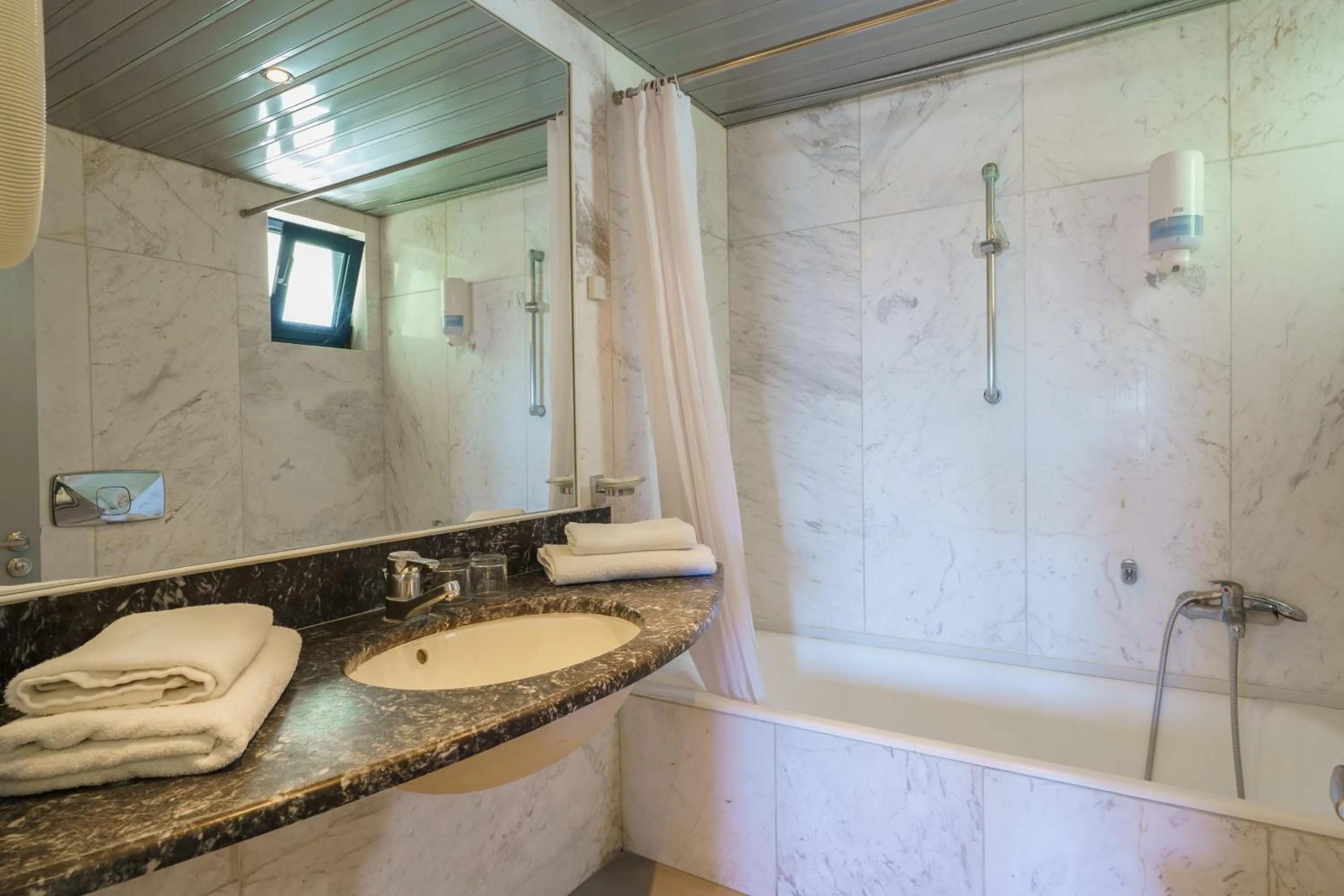 Bathroom in Kos Palace