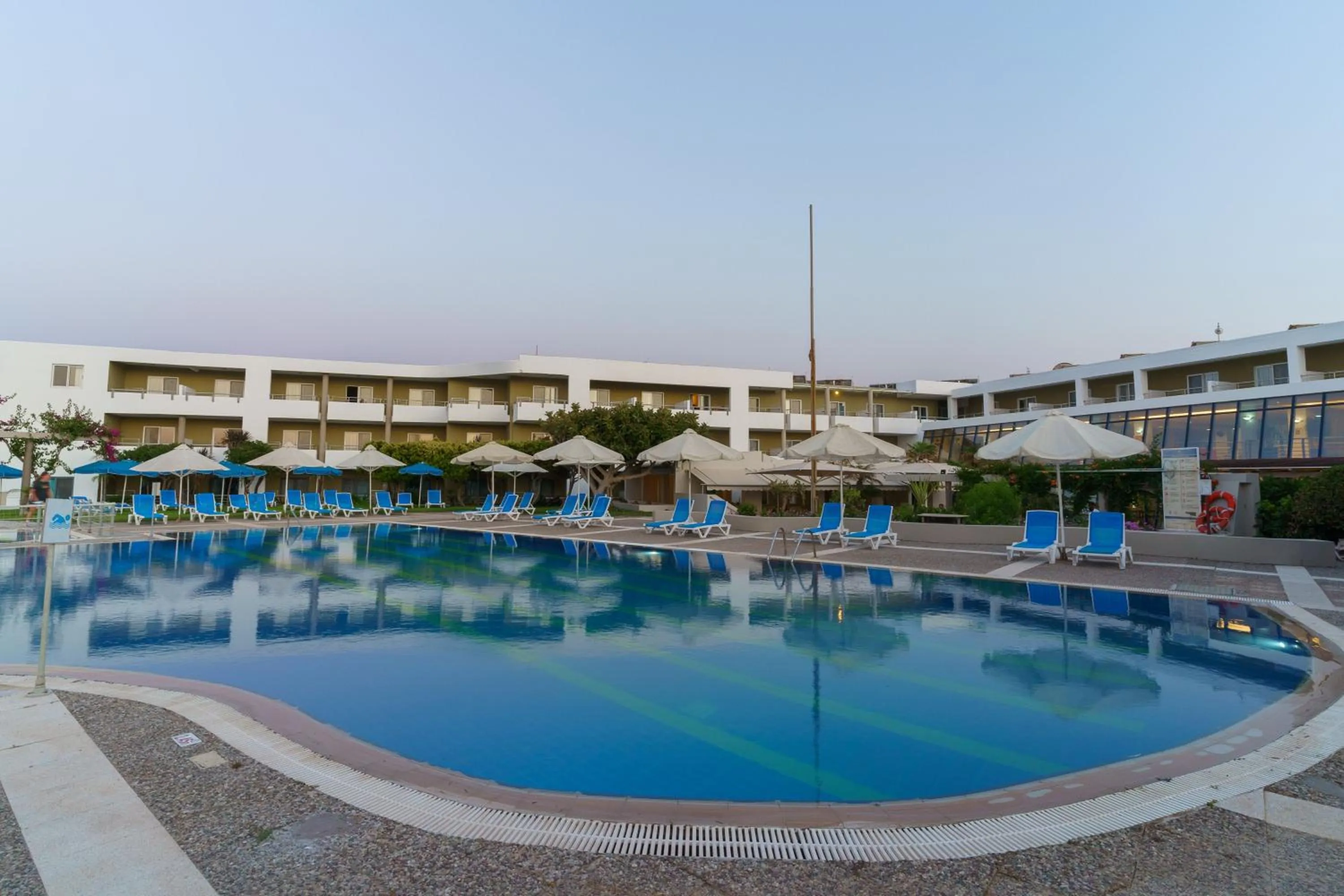 Swimming pool in Kos Palace