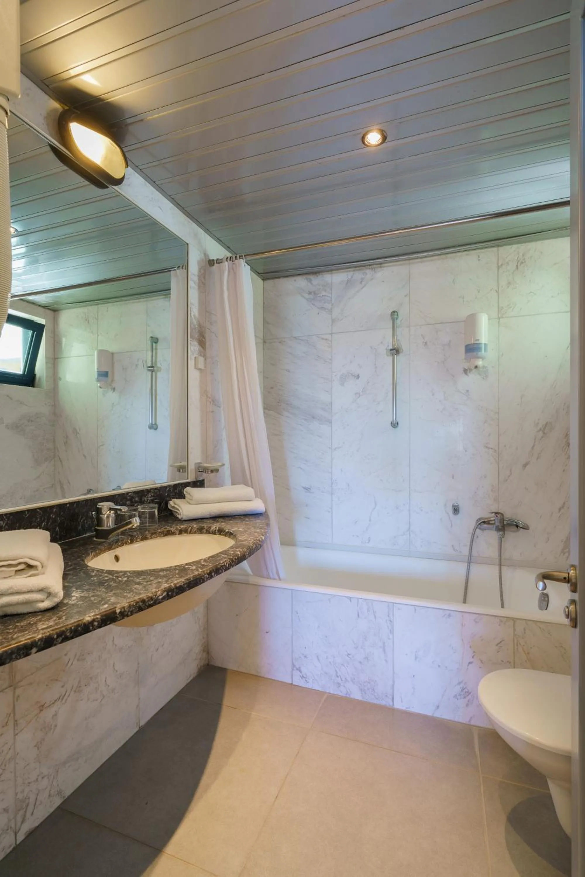 Bathroom in Kos Palace