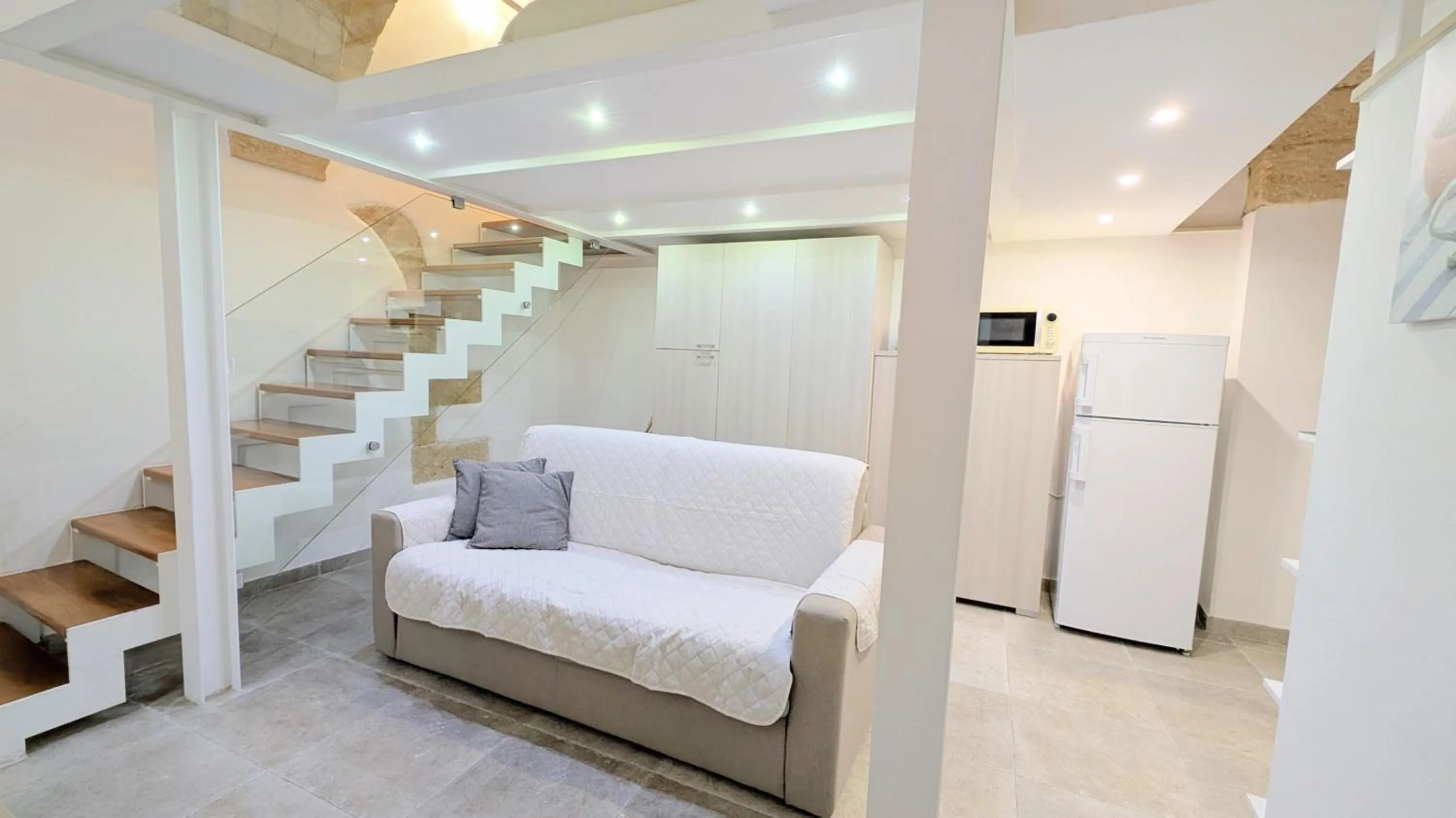 Living room, Bed in B&B Corte Regina Esther