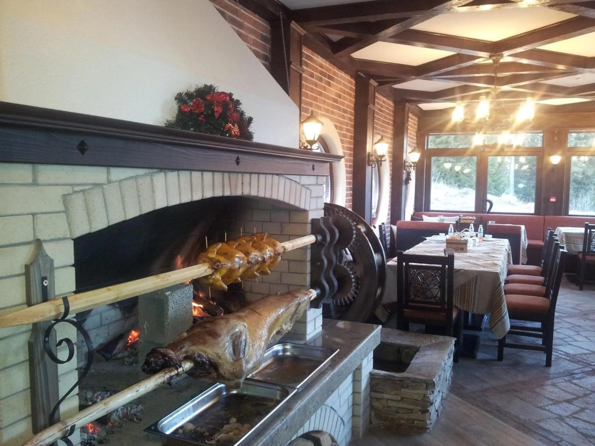 Restaurant/places to eat in Hotel Iva & Elena