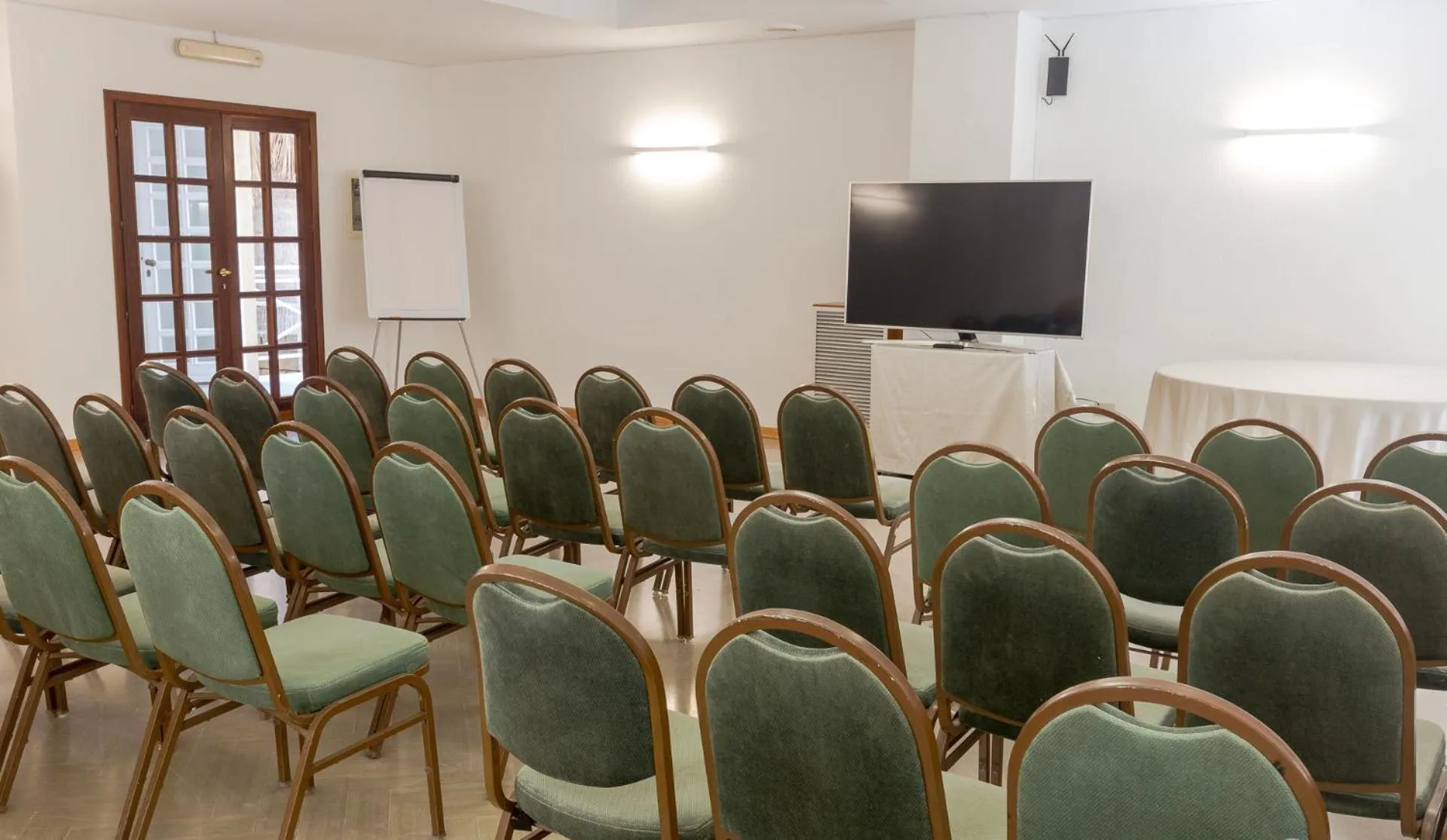 Meeting/conference room in Perla Del Golfo Resort
