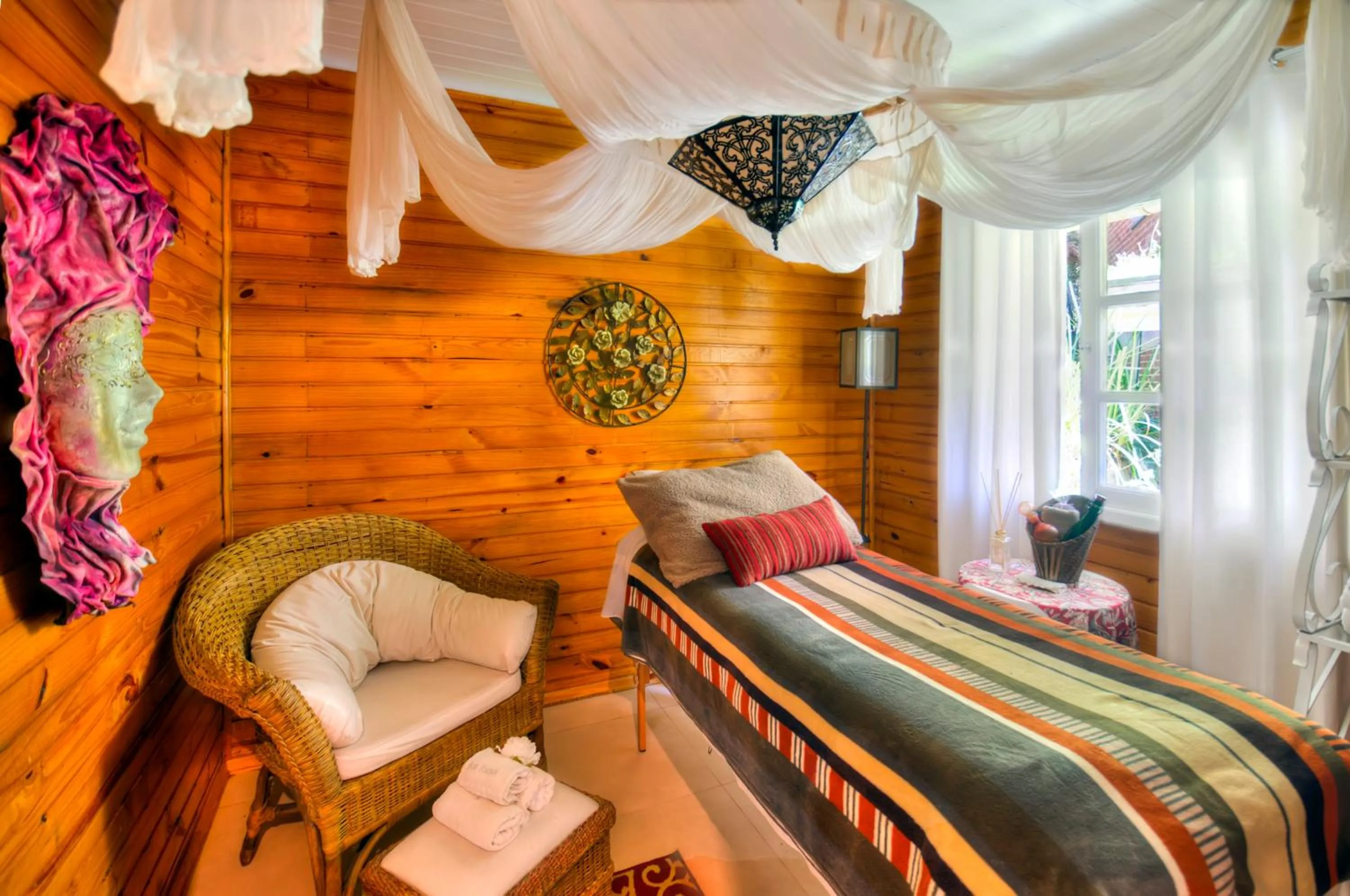 Massage in Pousada Don Ramon & Spa Holgar D'Alma - Charm Collection