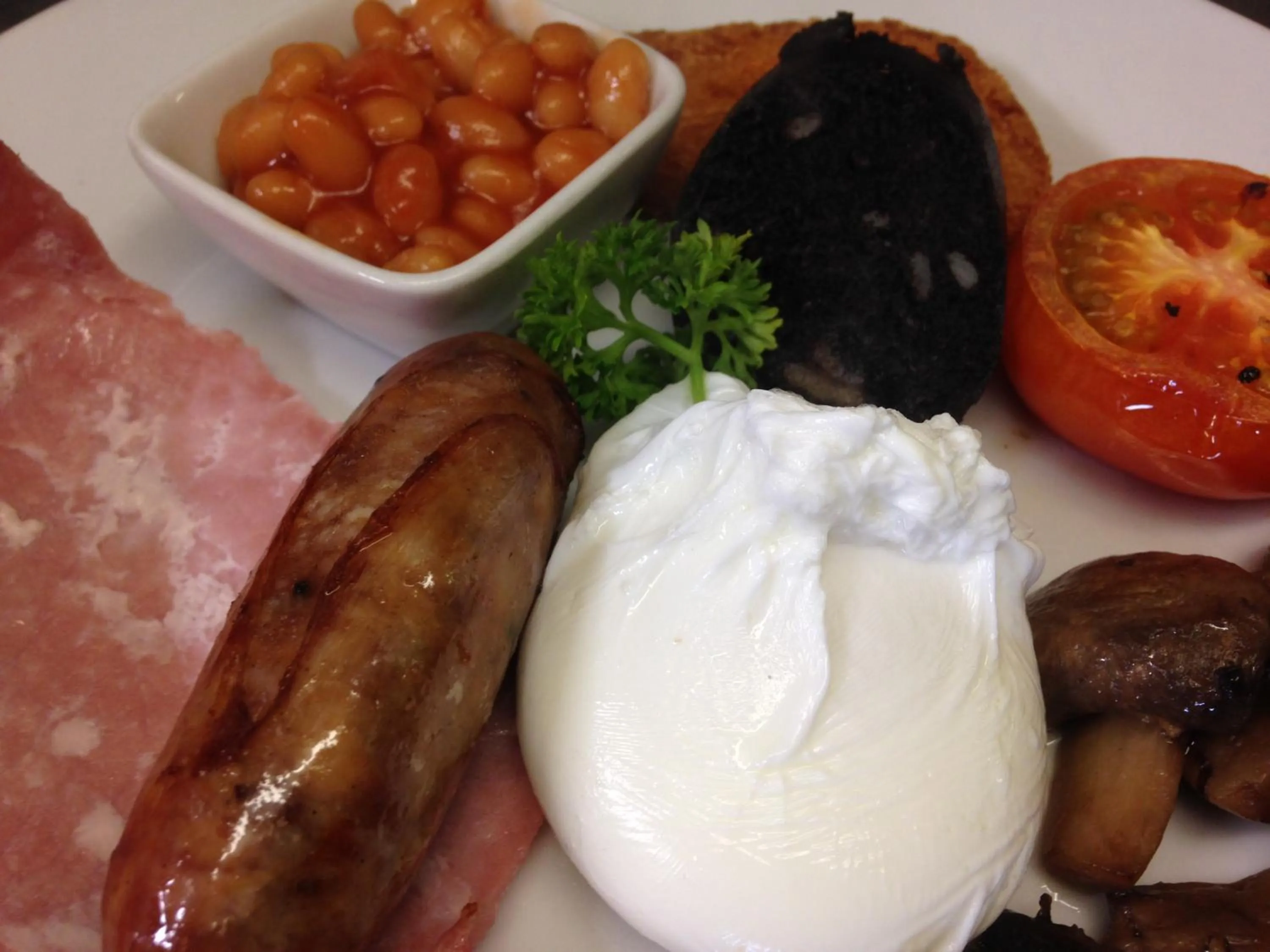 Breakfast in Embleton Spa Hotel & Apartments