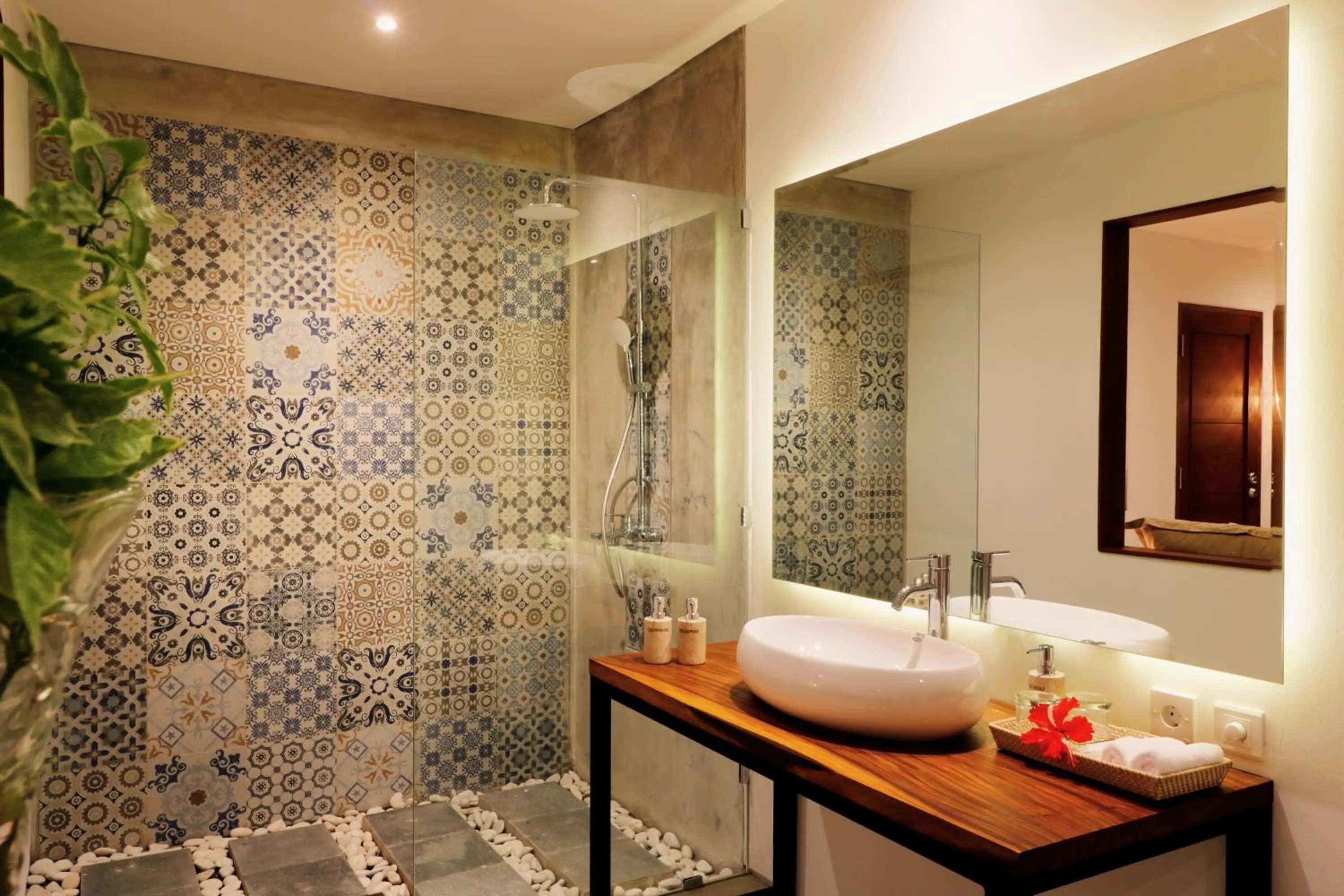 Shower in The Hidden Paradise Ubud - CHSE Certified