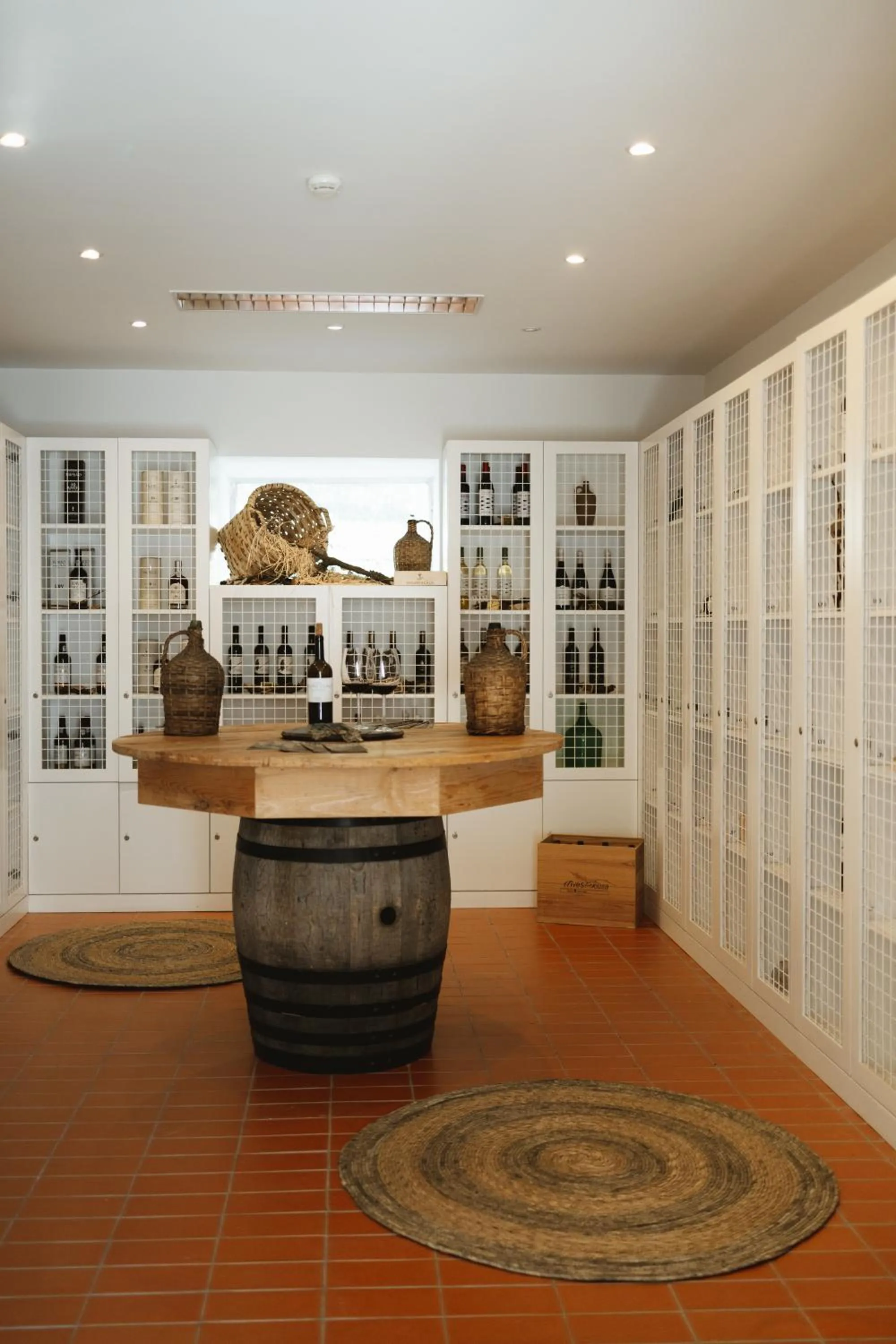 On-site shops in Douro Scala