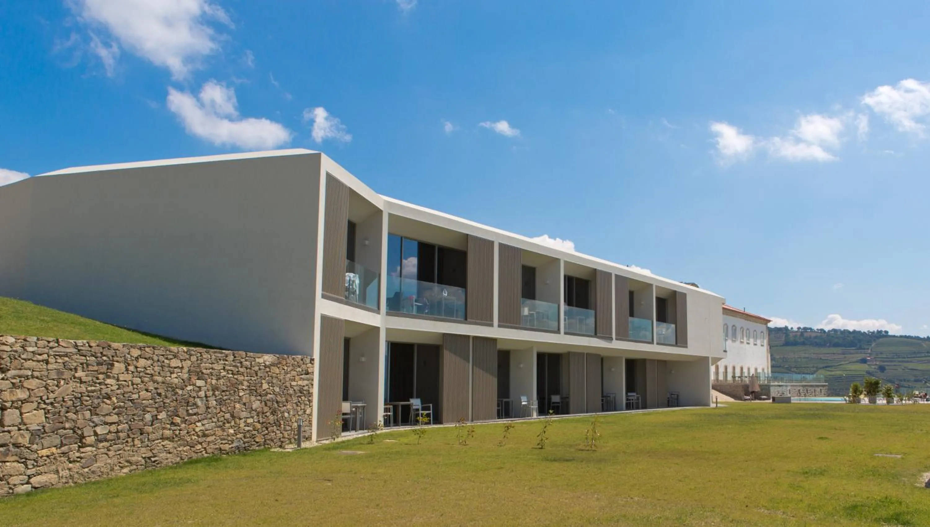 Facade/entrance in Douro Scala