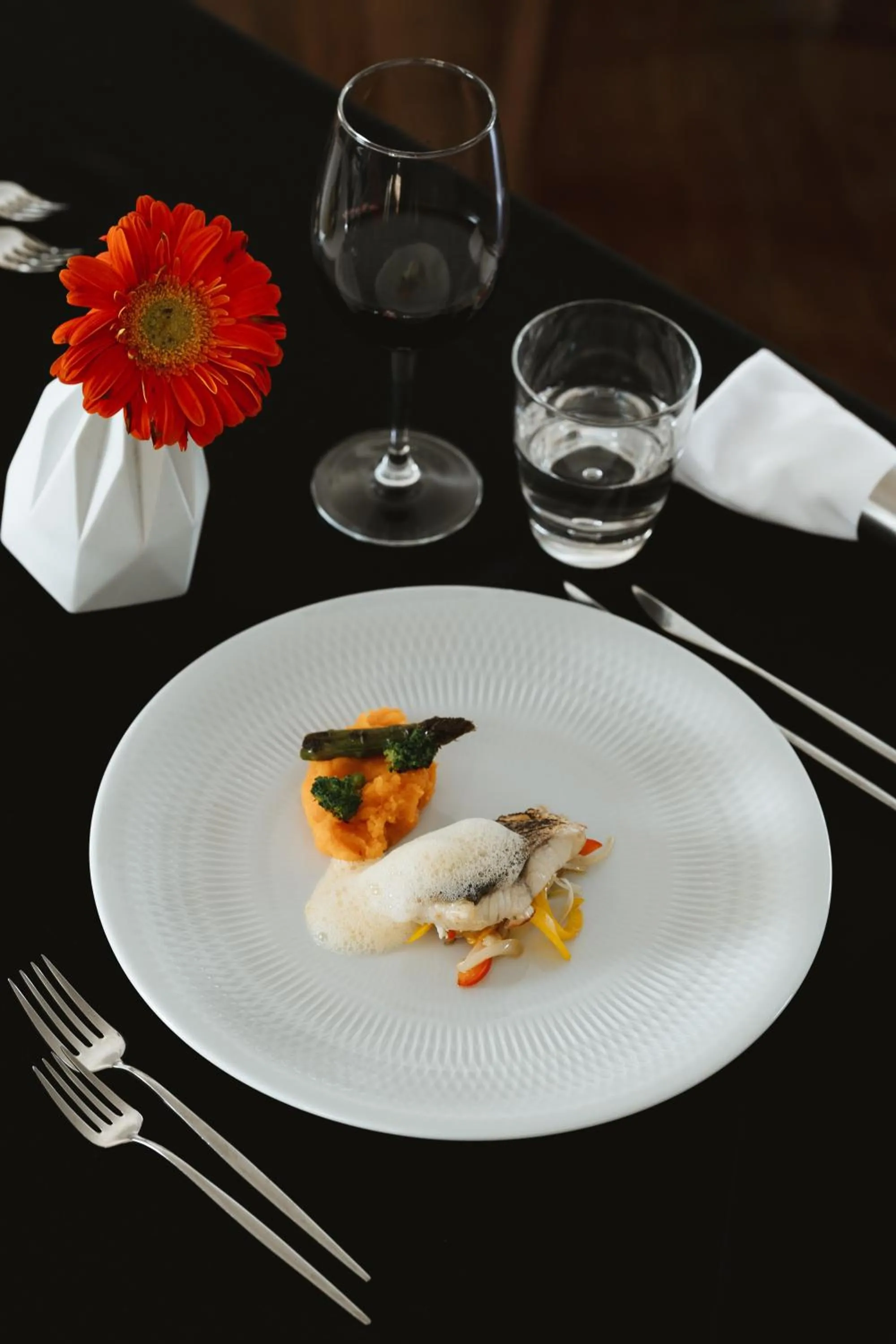 Restaurant/places to eat in Douro Scala