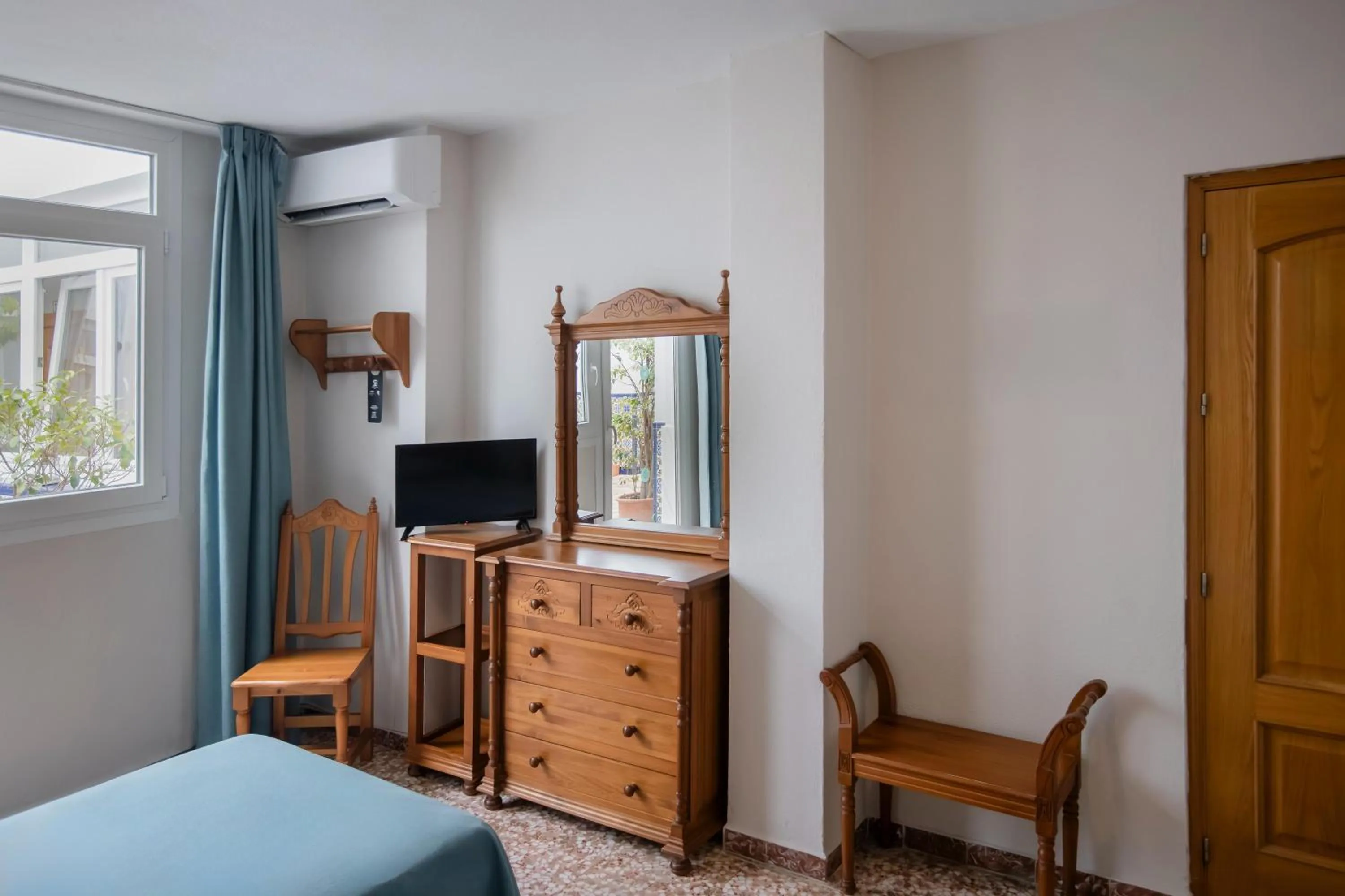 TV and multimedia, Bed in Hotel Moon Dreams Mediterráneo