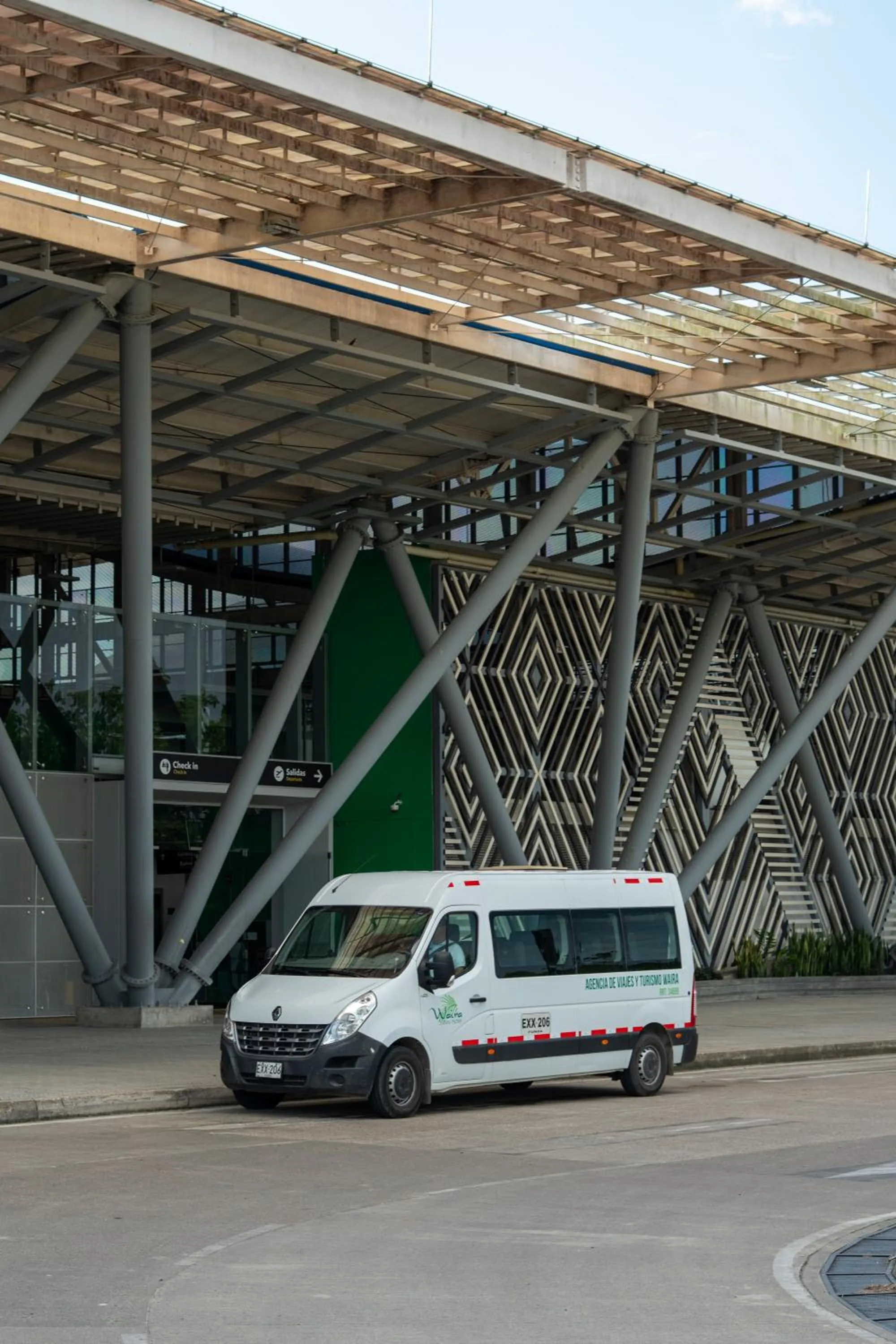 shuttle in Waira Suites