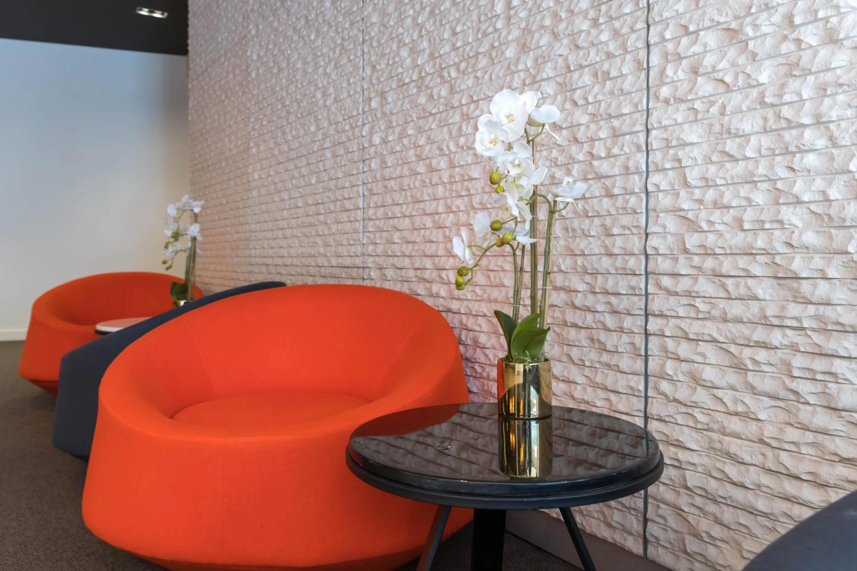 Seating area in Royal Pacific Hotel