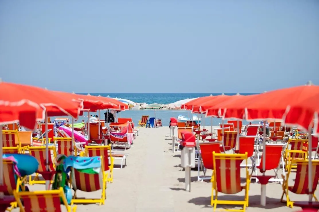 Beach in Hotel Canguro