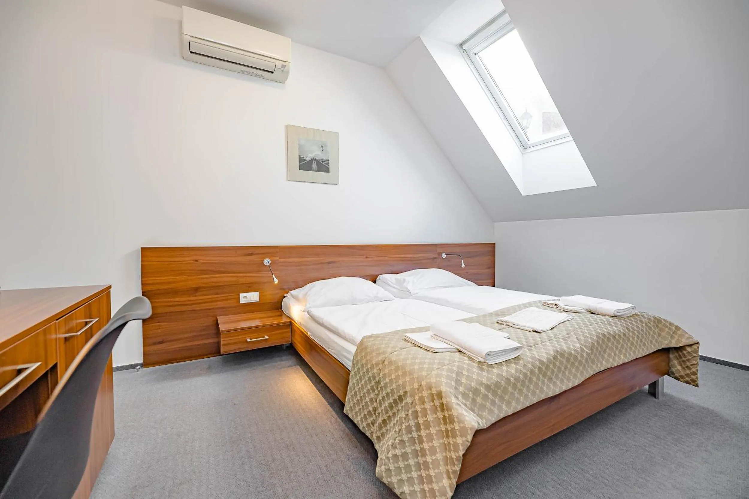 Photo of the whole room, Bed in Penzion U Zvonu