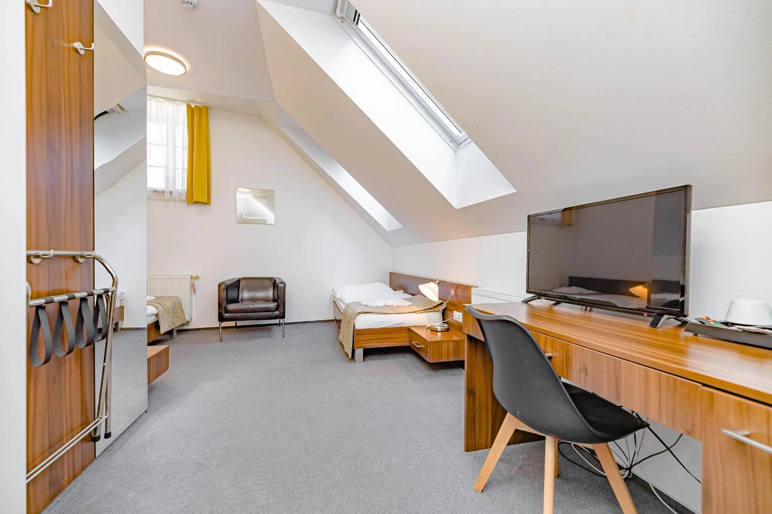 Restaurant/places to eat, Bed in Penzion U Zvonu