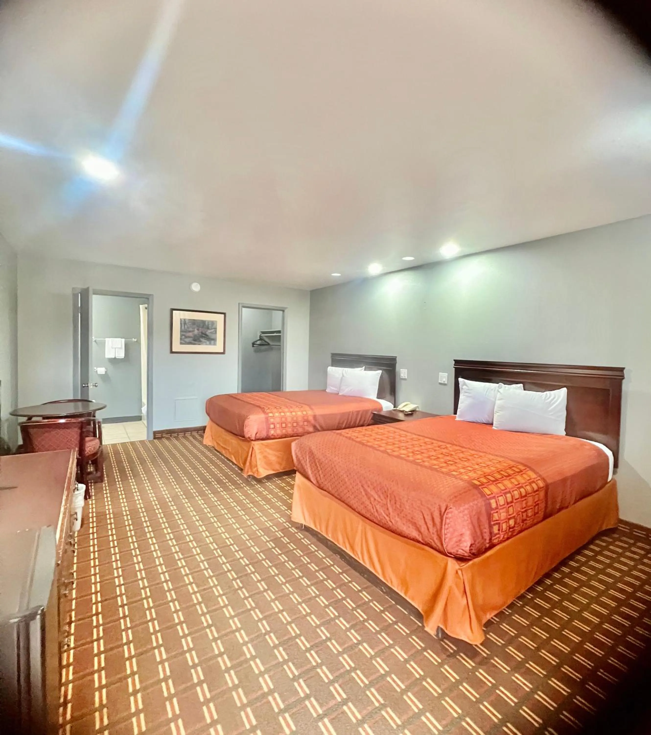 Bed in Palace Motel DEQUEEN