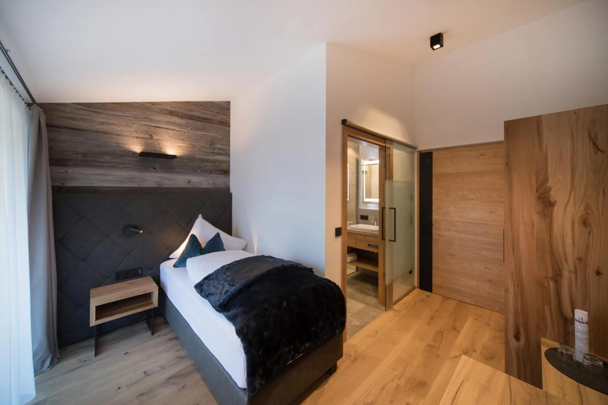 Photo of the whole room, Bed in Hotel Stubai