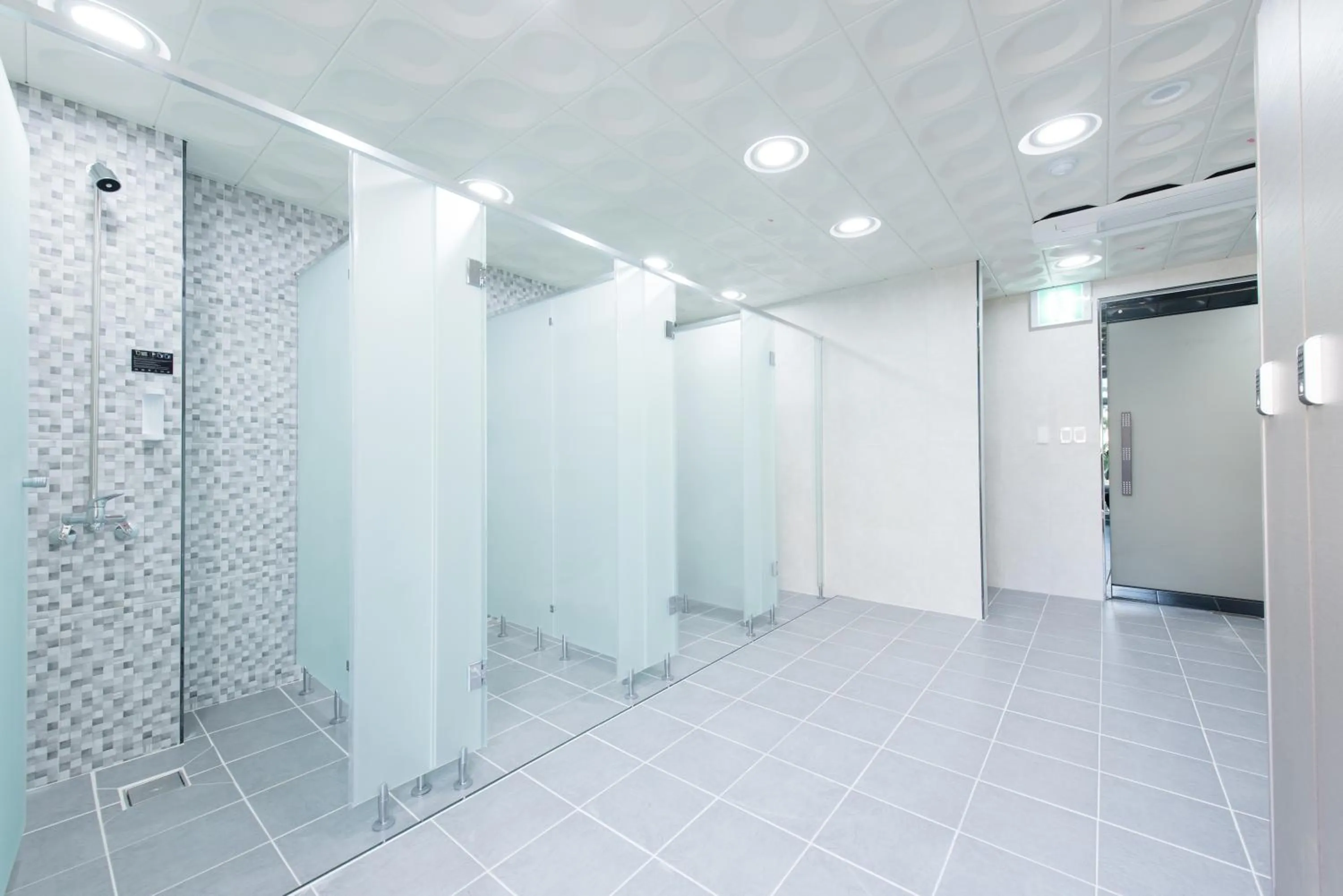 Shower in Fortuna Hotel