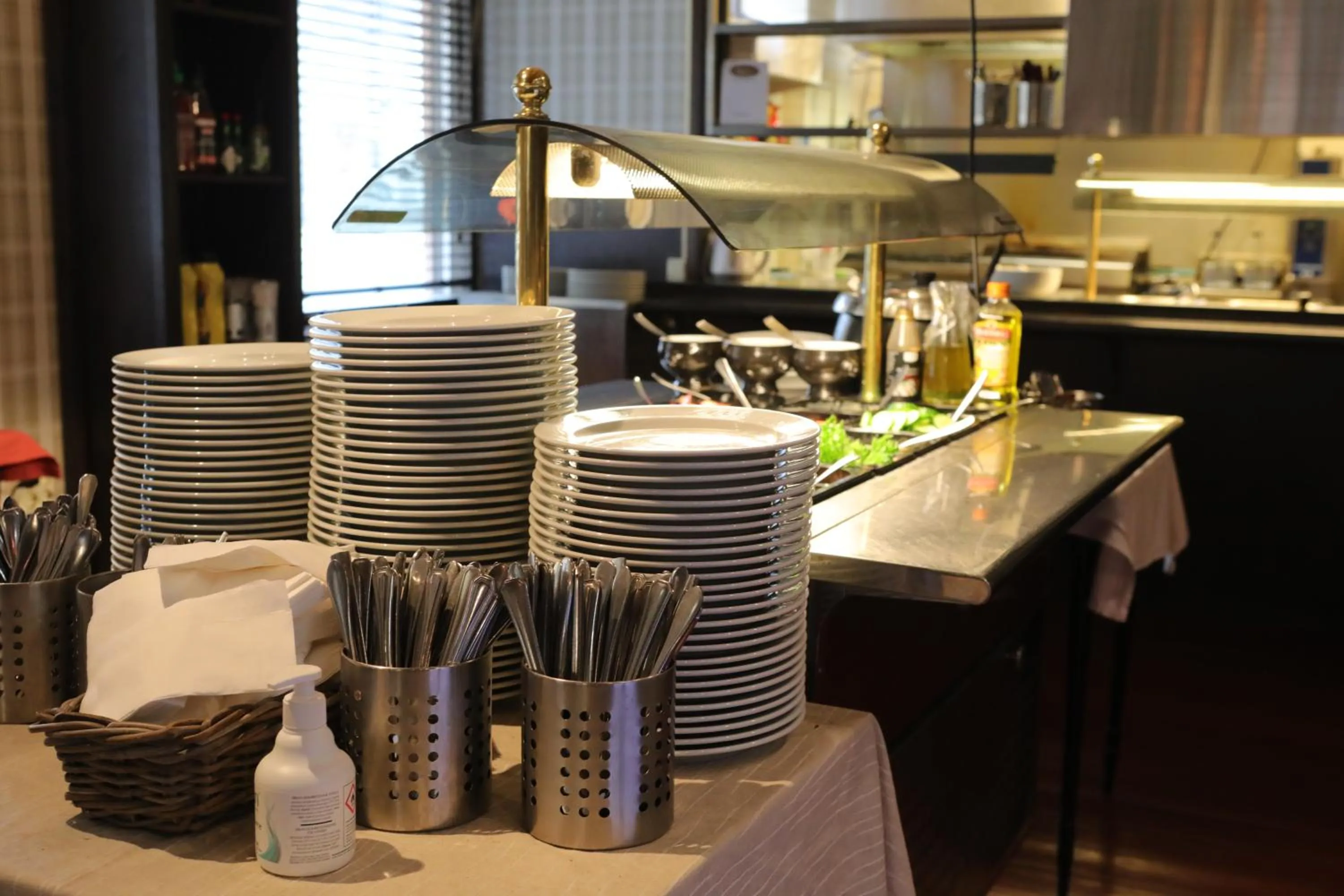 Buffet breakfast in Hotel Seurahuone