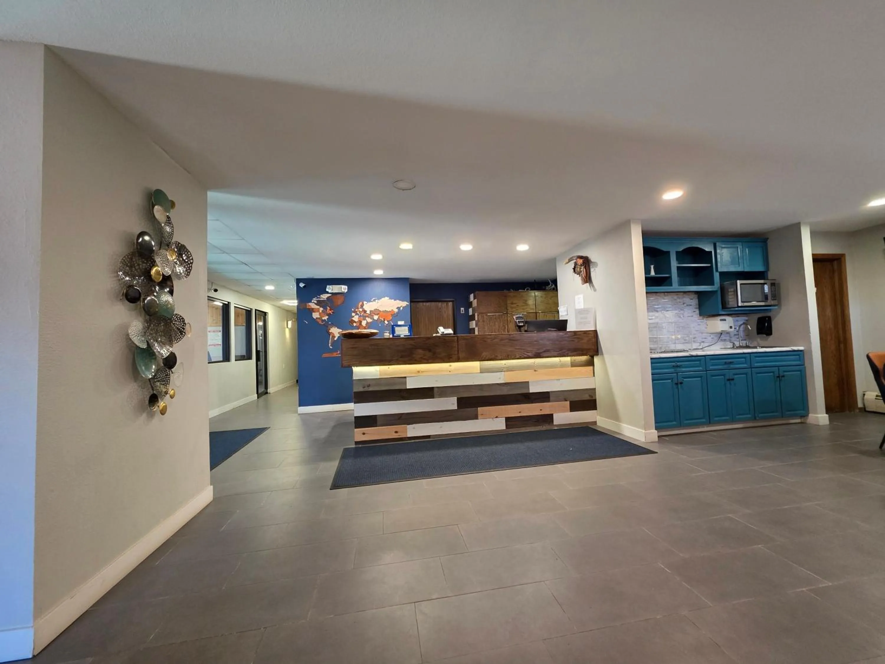 AmeriVu Inn and Suites - Hayward