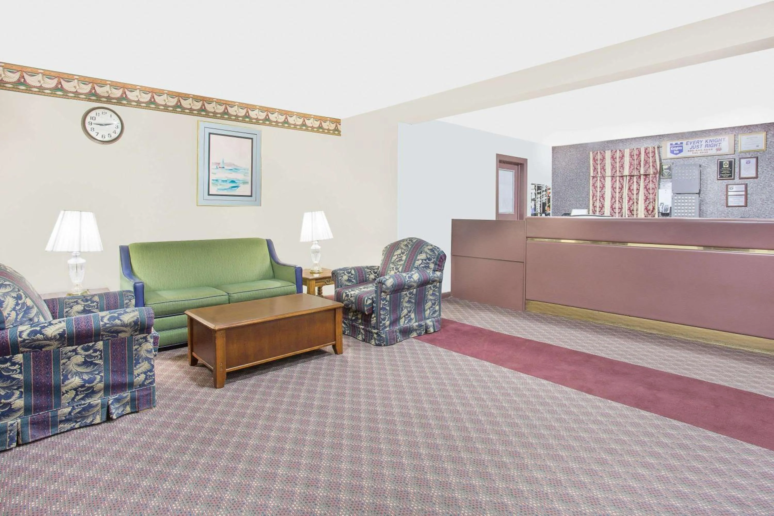 Lobby or reception, Lobby/Reception in Knights Inn Emporia