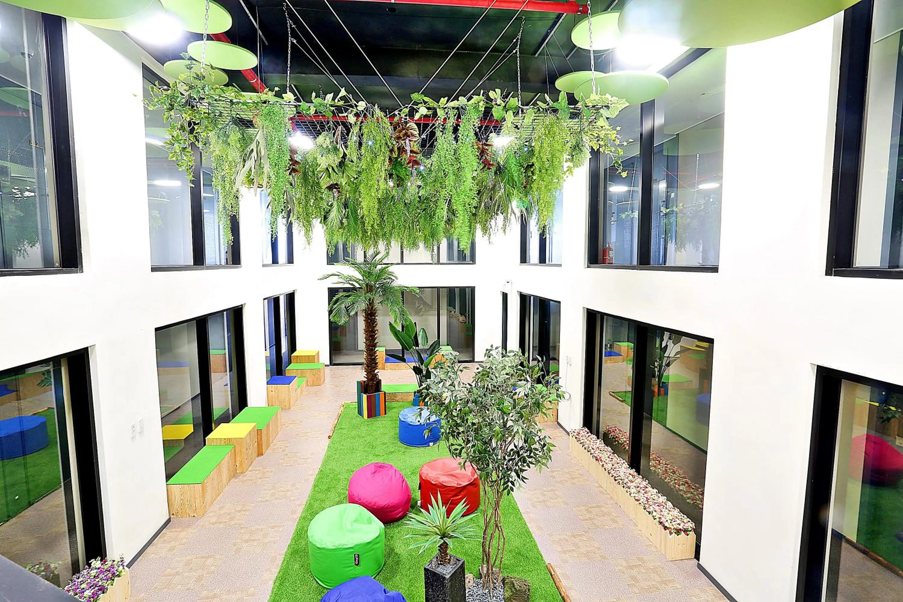 Children play ground in Grandmillions Hotel Seogwipo