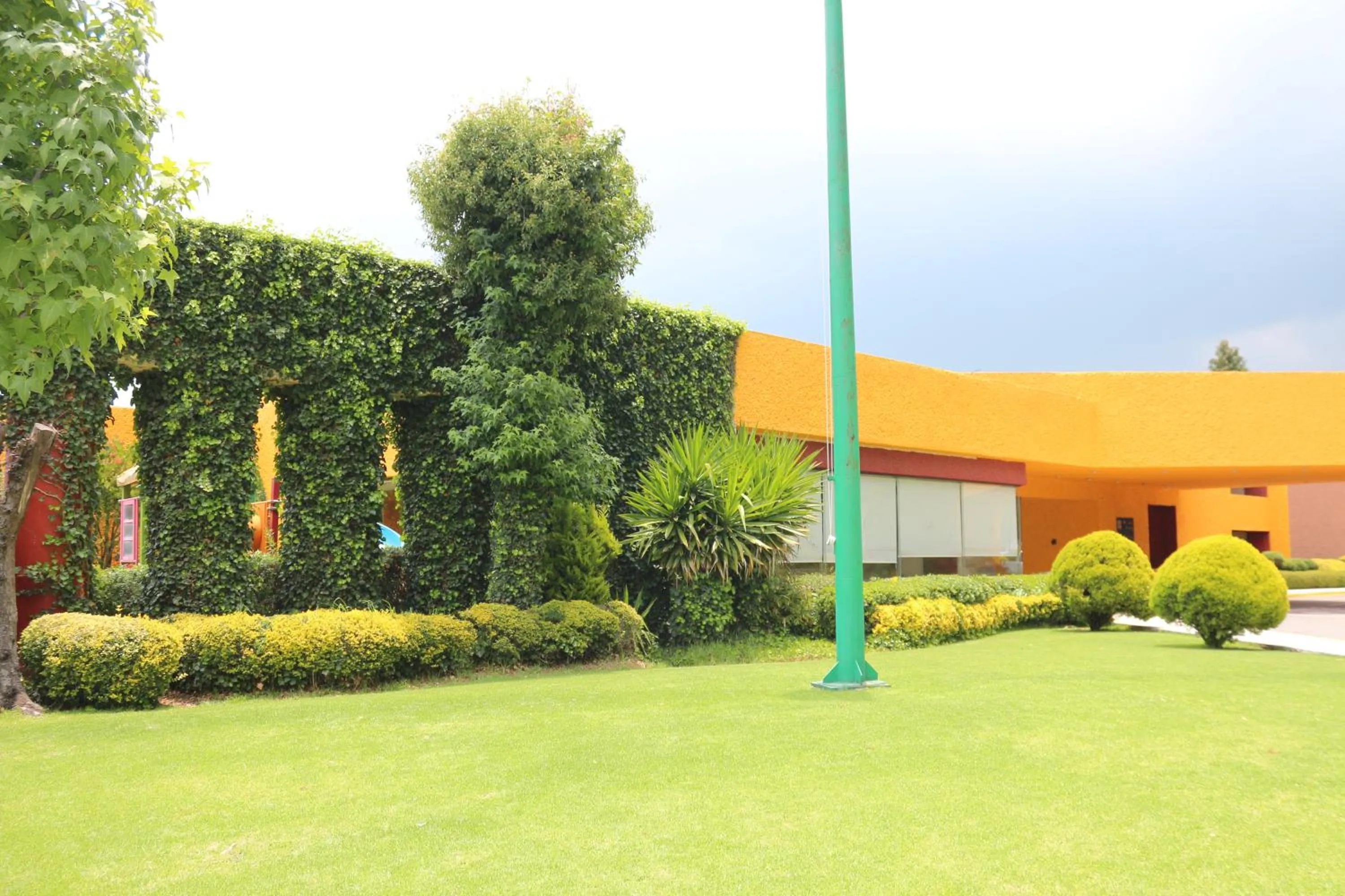 Property building in Cantalagua Inn