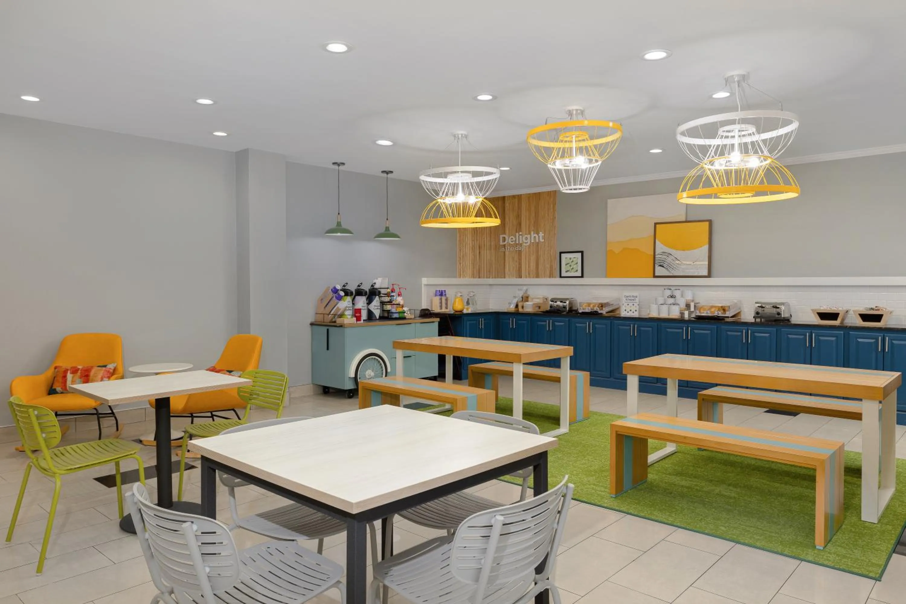 Spark By Hilton Evansville East, In