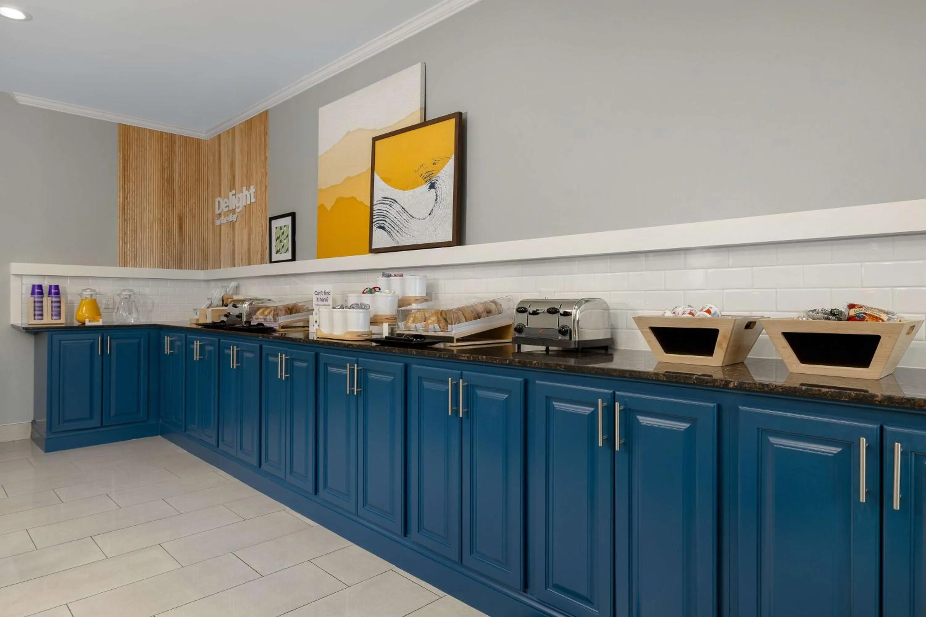 Breakfast in Baymont by Wyndham Evansville East