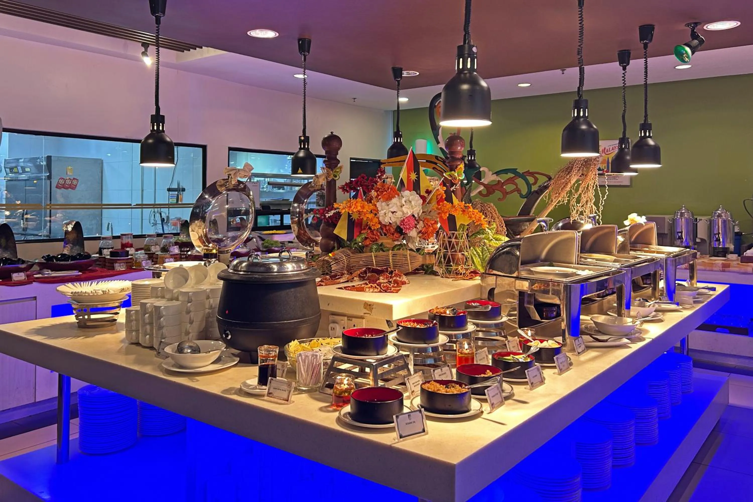 Restaurant/places to eat in Damai Beach Resort