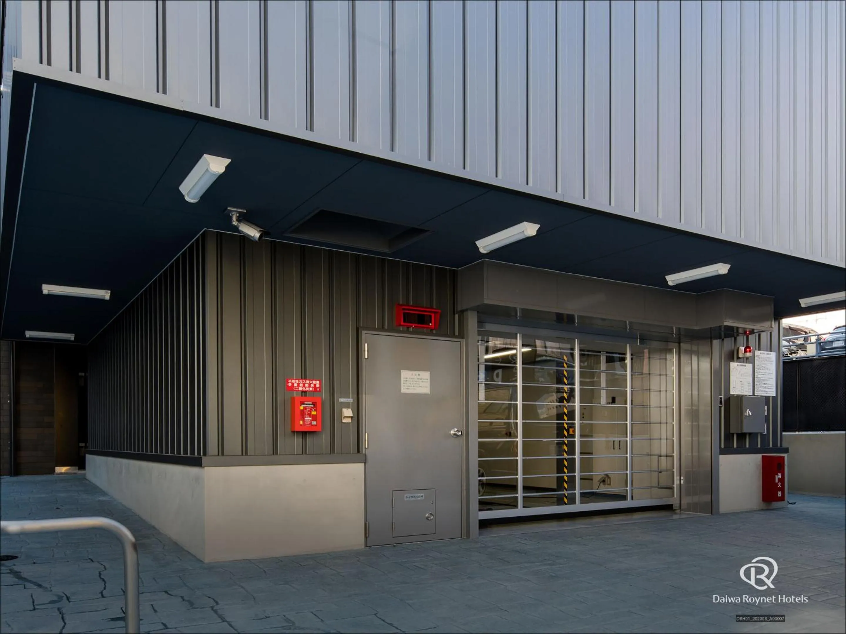 Parking in Daiwa Roynet Hotel Aomori