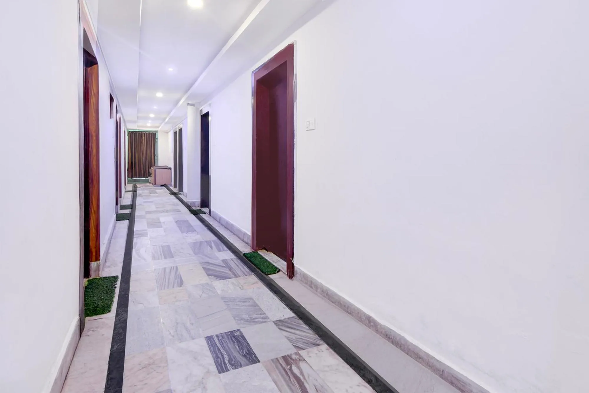 Lobby or reception in FabHotel Seven Inn