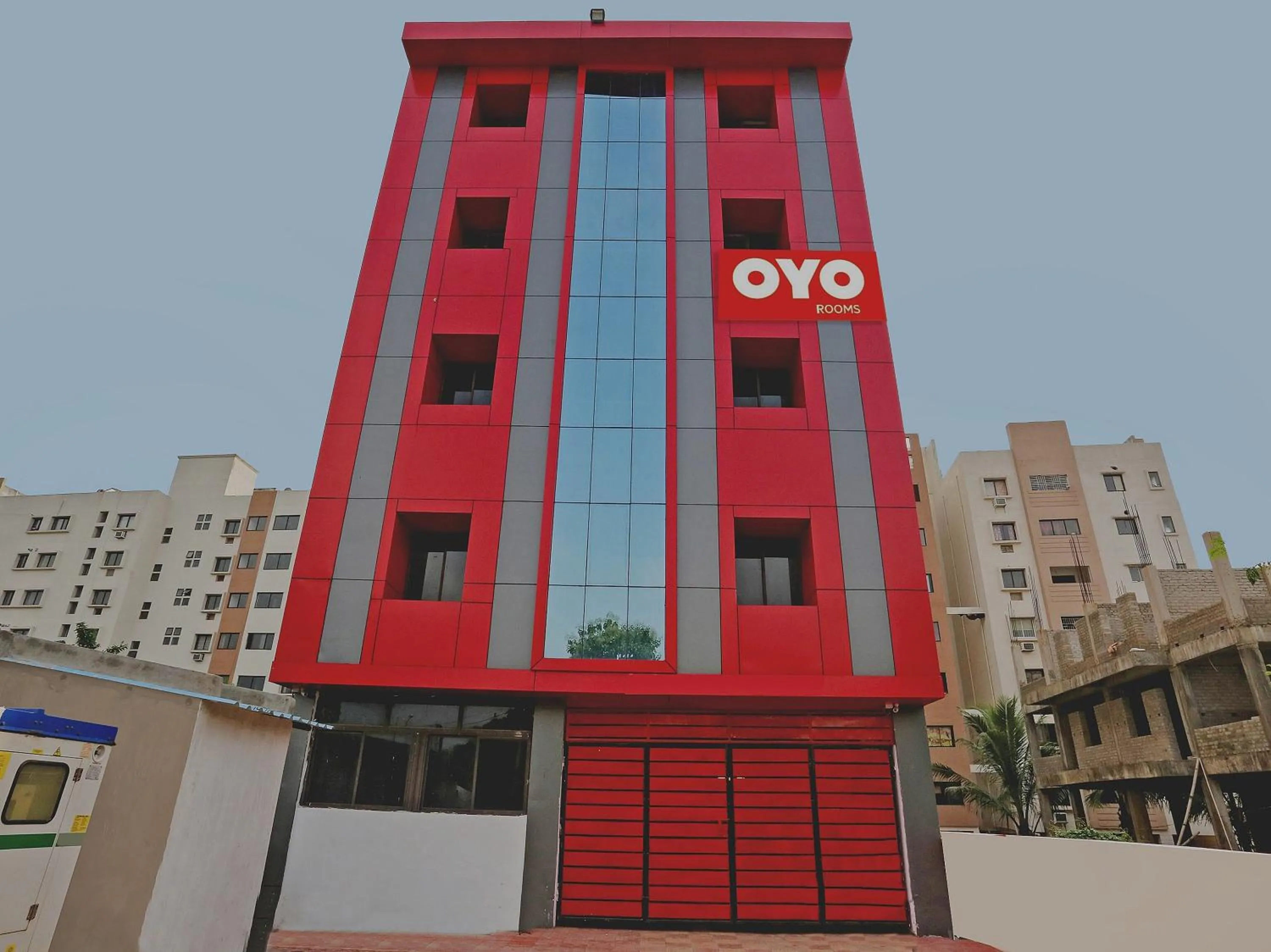 Facade/entrance in Collection O Aryan hotel