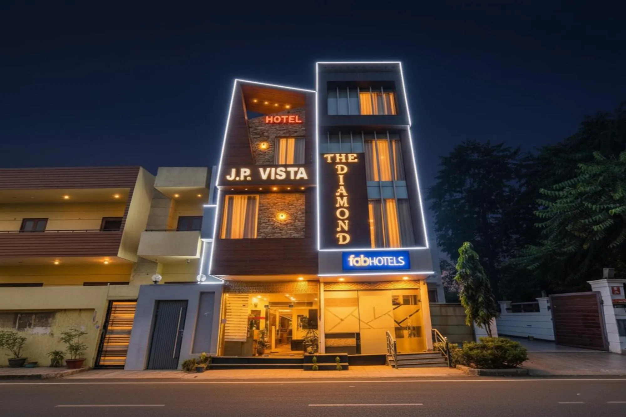 Property building in FabHotel Diamond Zirakpur