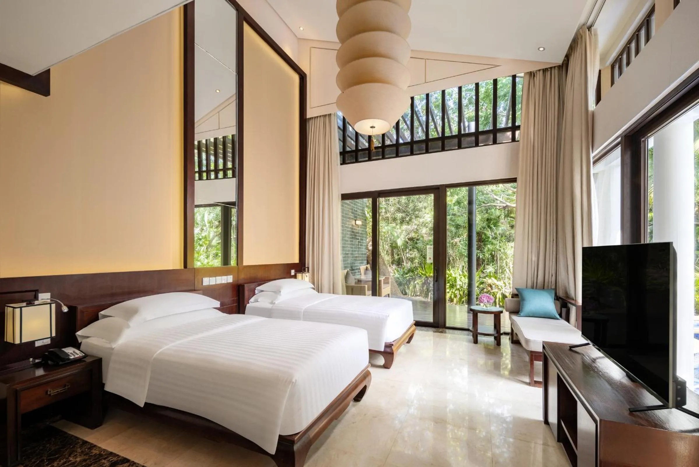 Bedroom, Bed in Banyan Tree Sanya