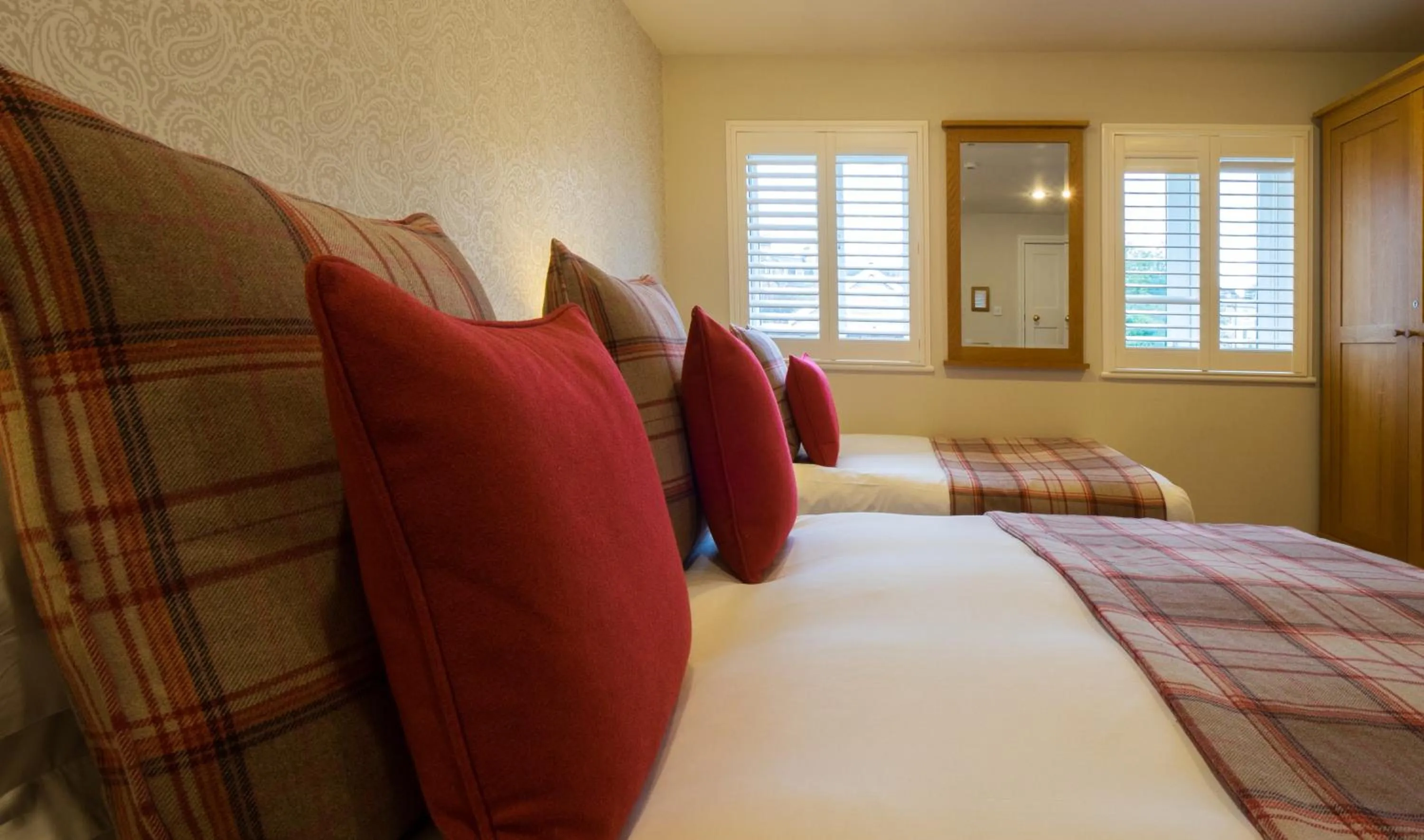 Bedroom, Bed in Chestnuts House Boutique B&B