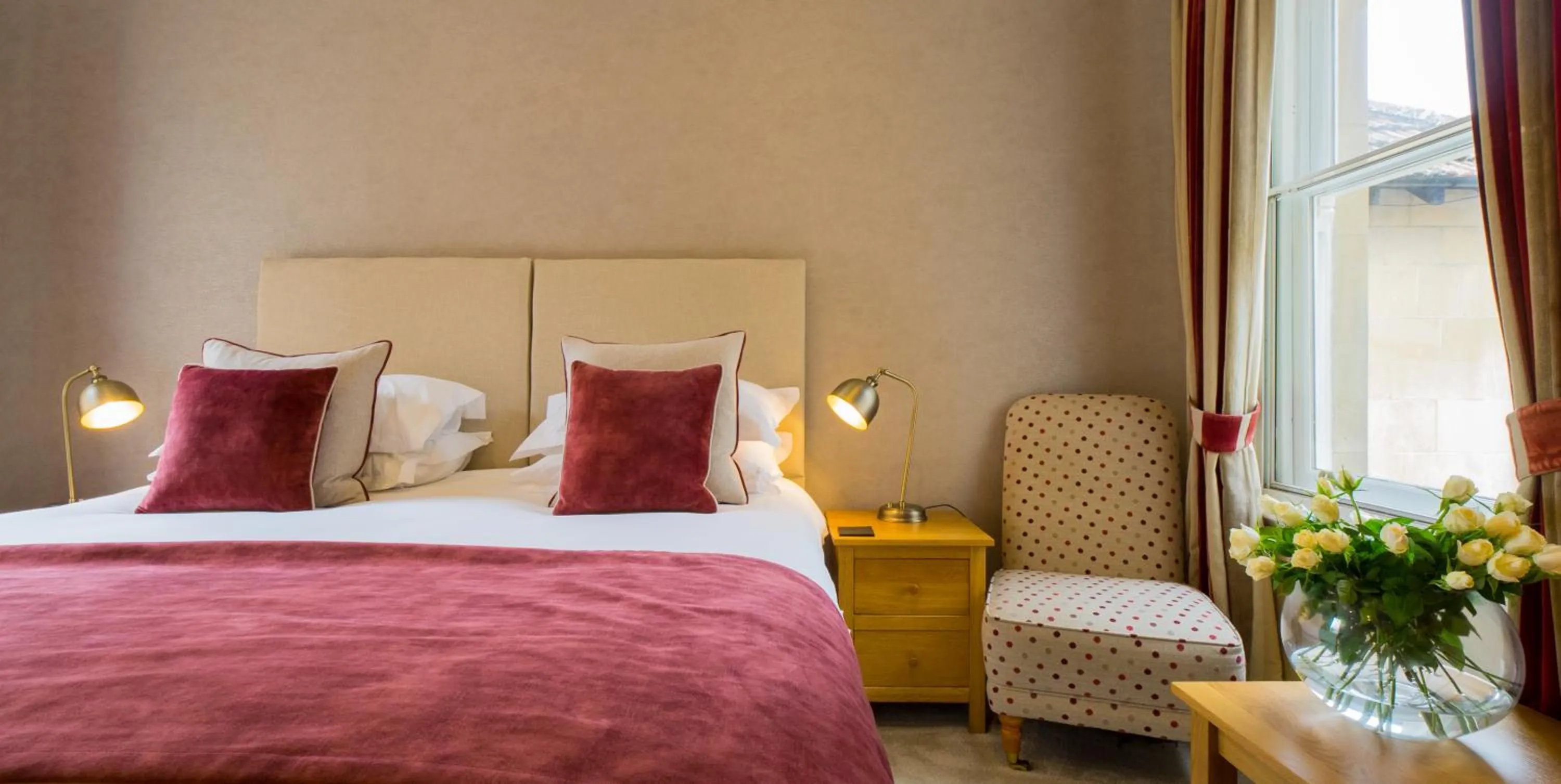 Bedroom, Bed in Chestnuts House Boutique B&B