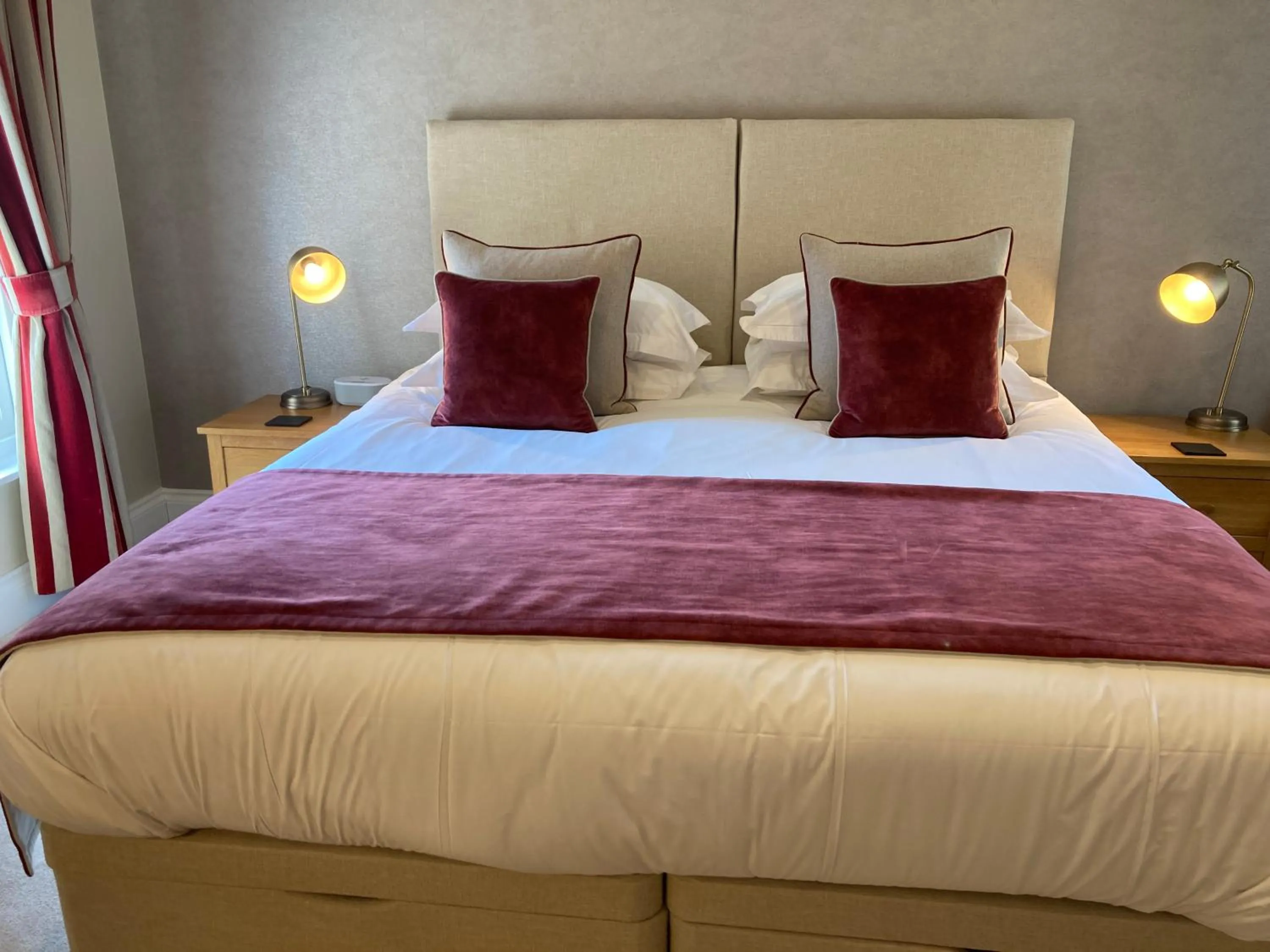 Bed in Chestnuts House Boutique B&B