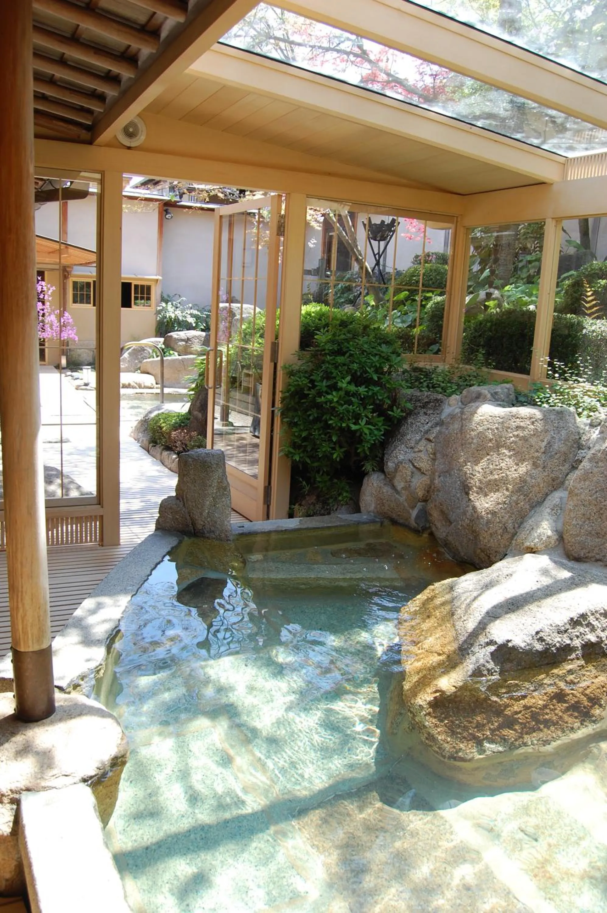Hot Spring Bath in Sekitei