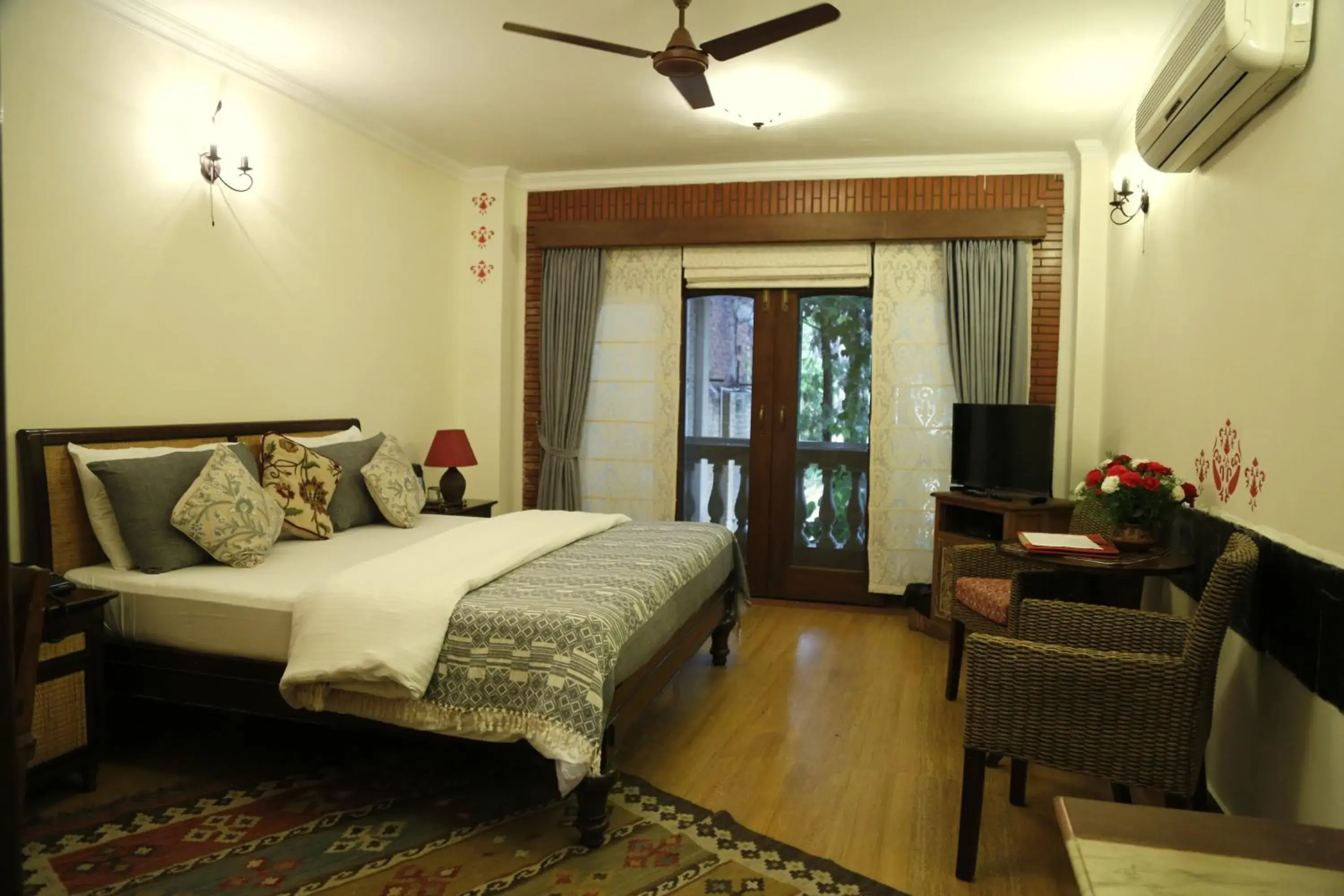 King Room with Garden View - single occupancy in The Estate Villa King Room with Garden View - single occupancy in The Estate Villa