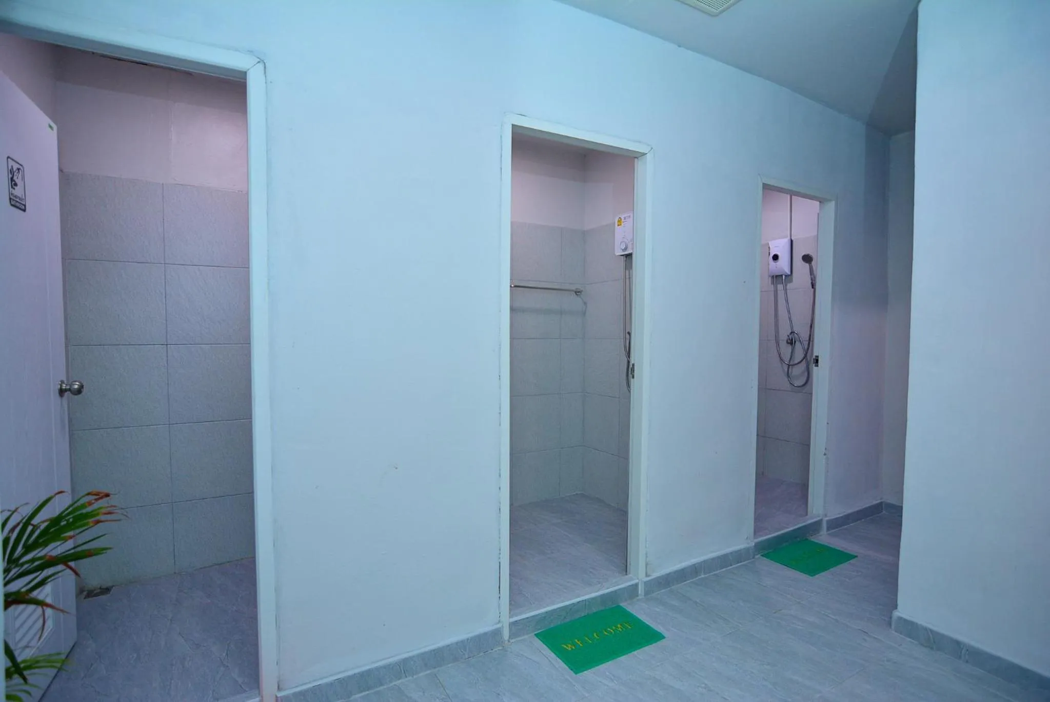 Shower in Eclipse Hostel and Bar