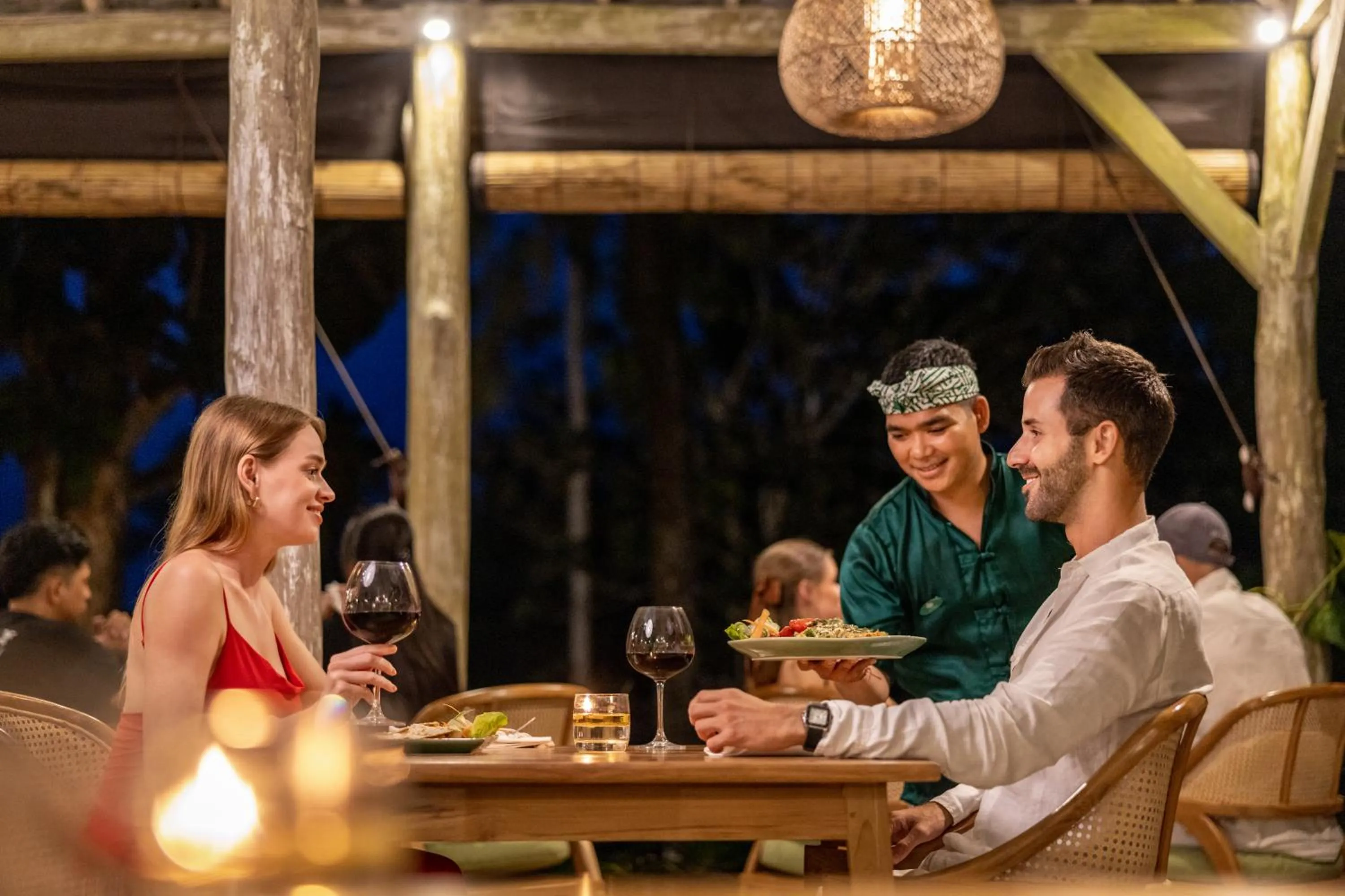 Restaurant/places to eat in The Mesare Eco Resort