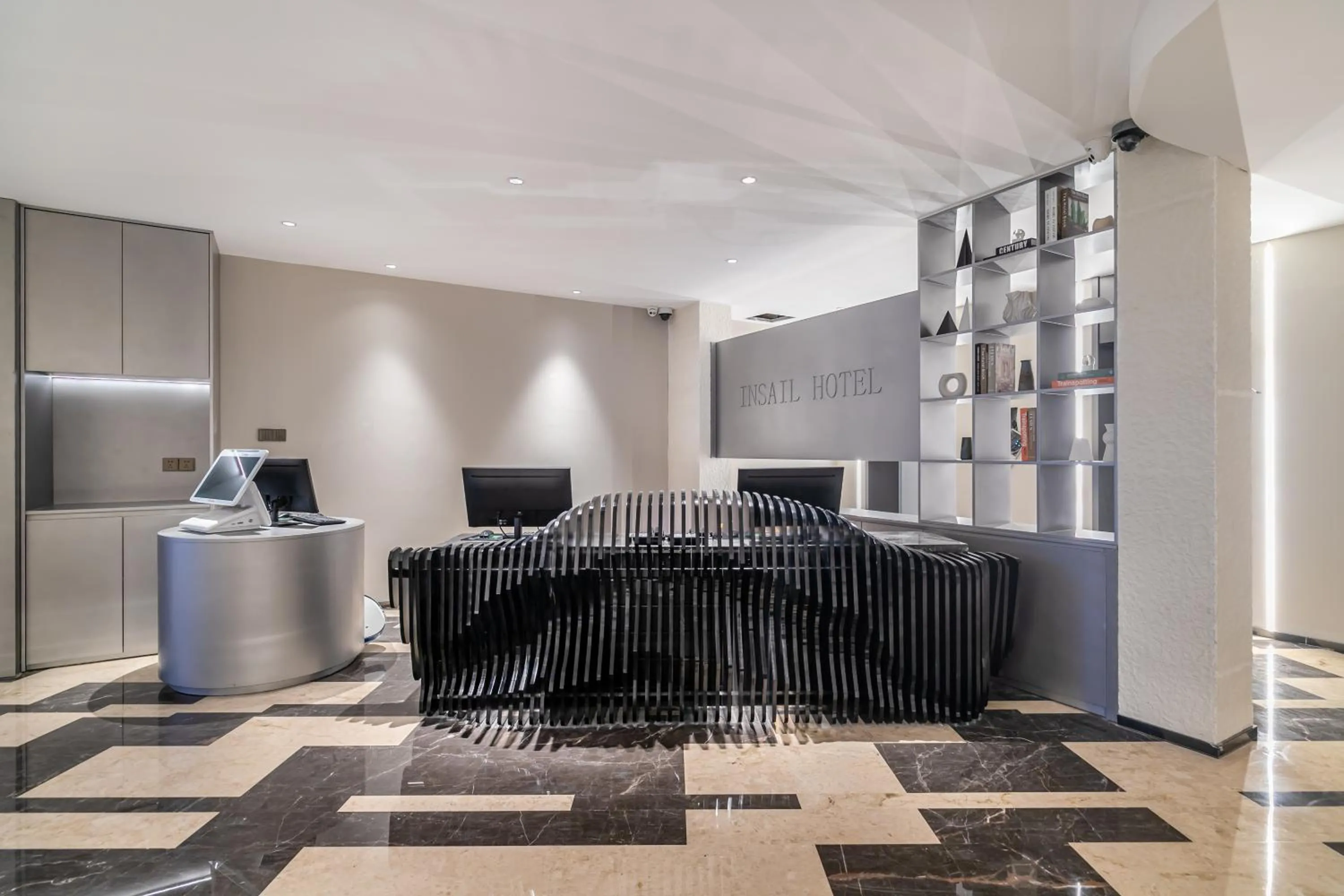 Lobby or reception in Insail Hotels (Guangyuanxincun Jingtai Pedestrian Street Guangzhou)
