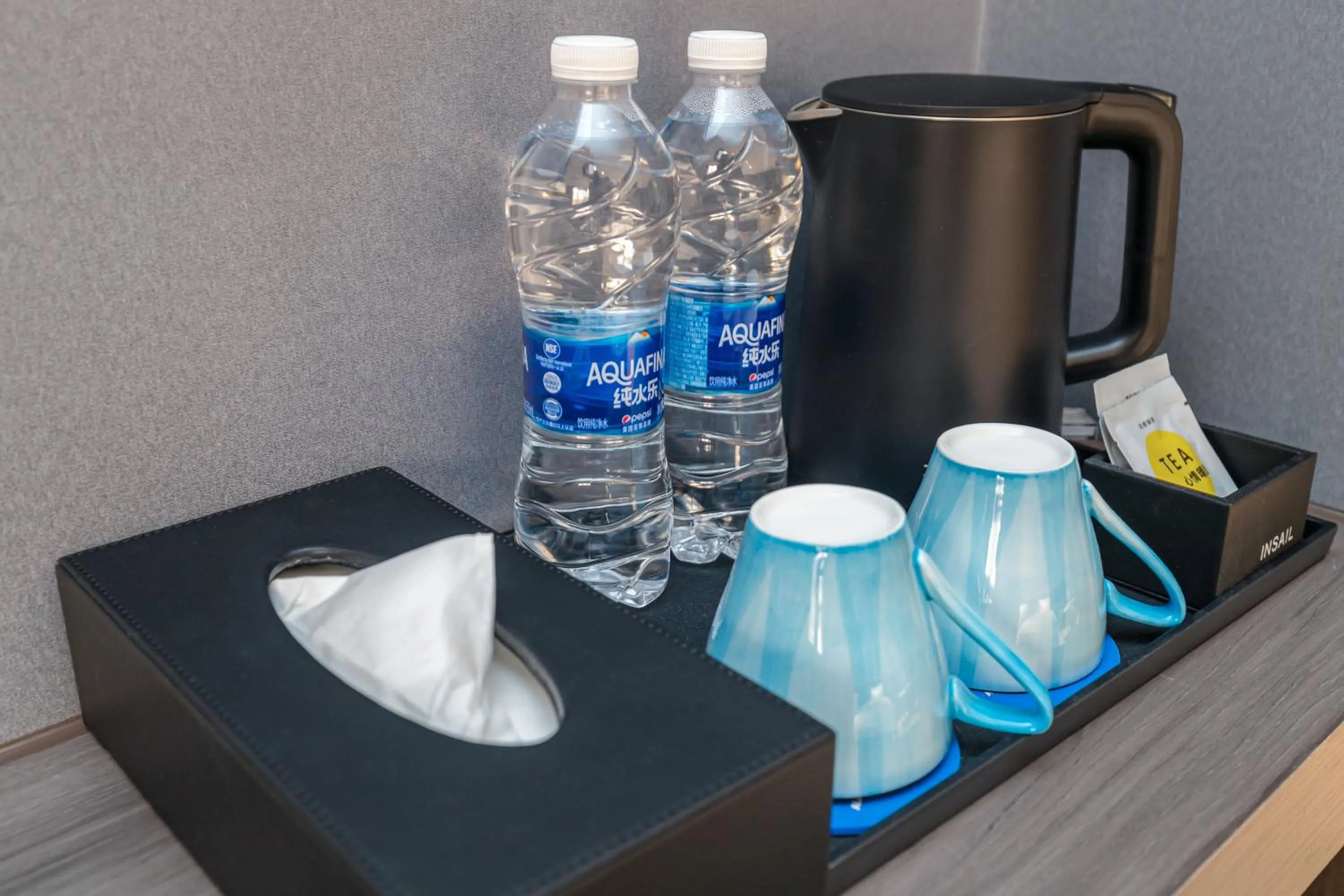 Drinks in Insail Hotels (Guangyuanxincun Jingtai Pedestrian Street Guangzhou)