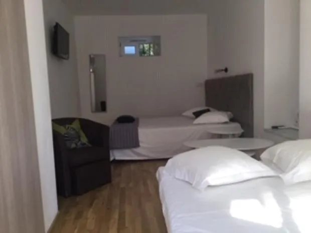 Photo of the whole room, Bed in Le Vauban