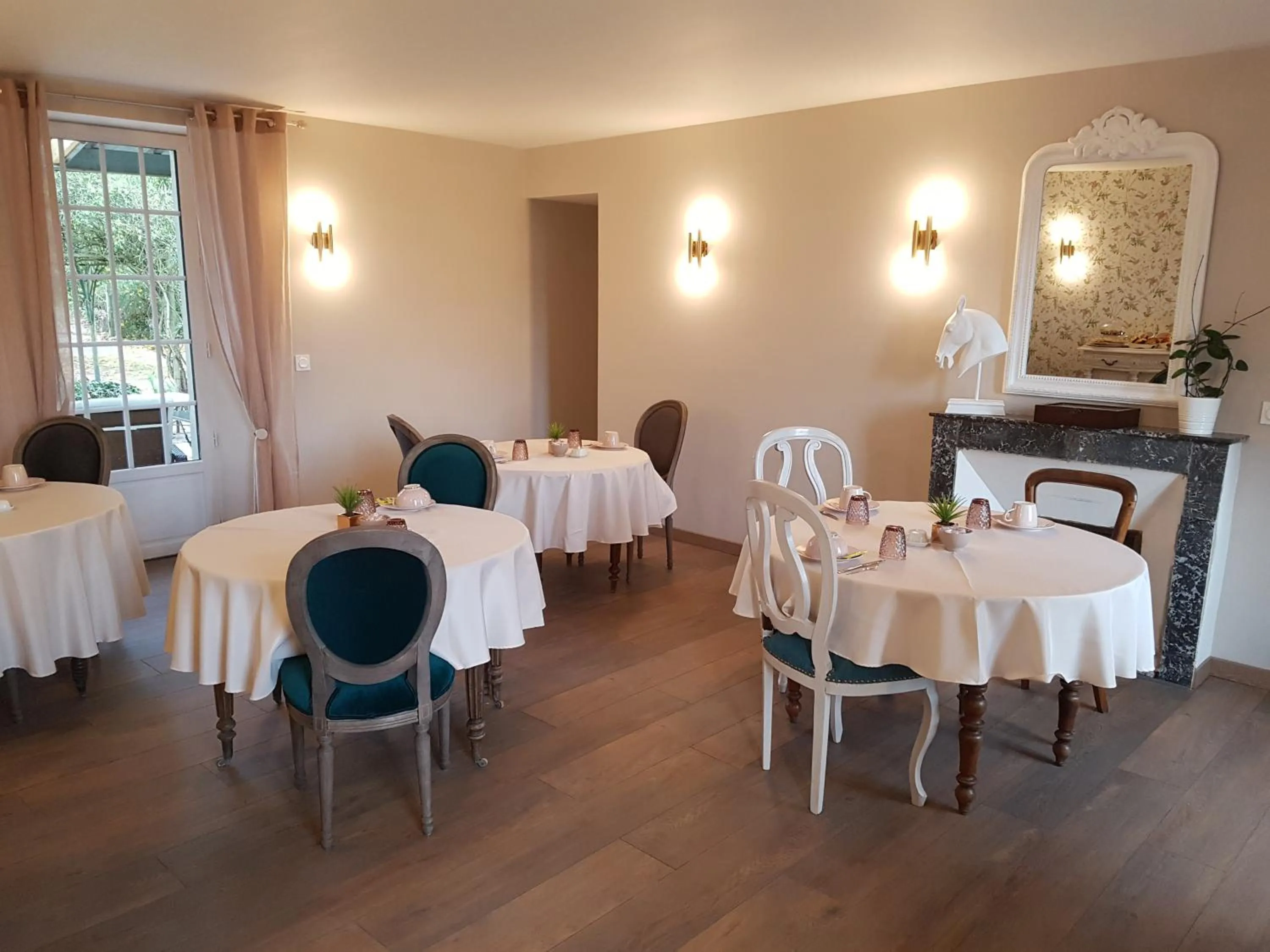 Dining area in Domaine de la Fauvriere