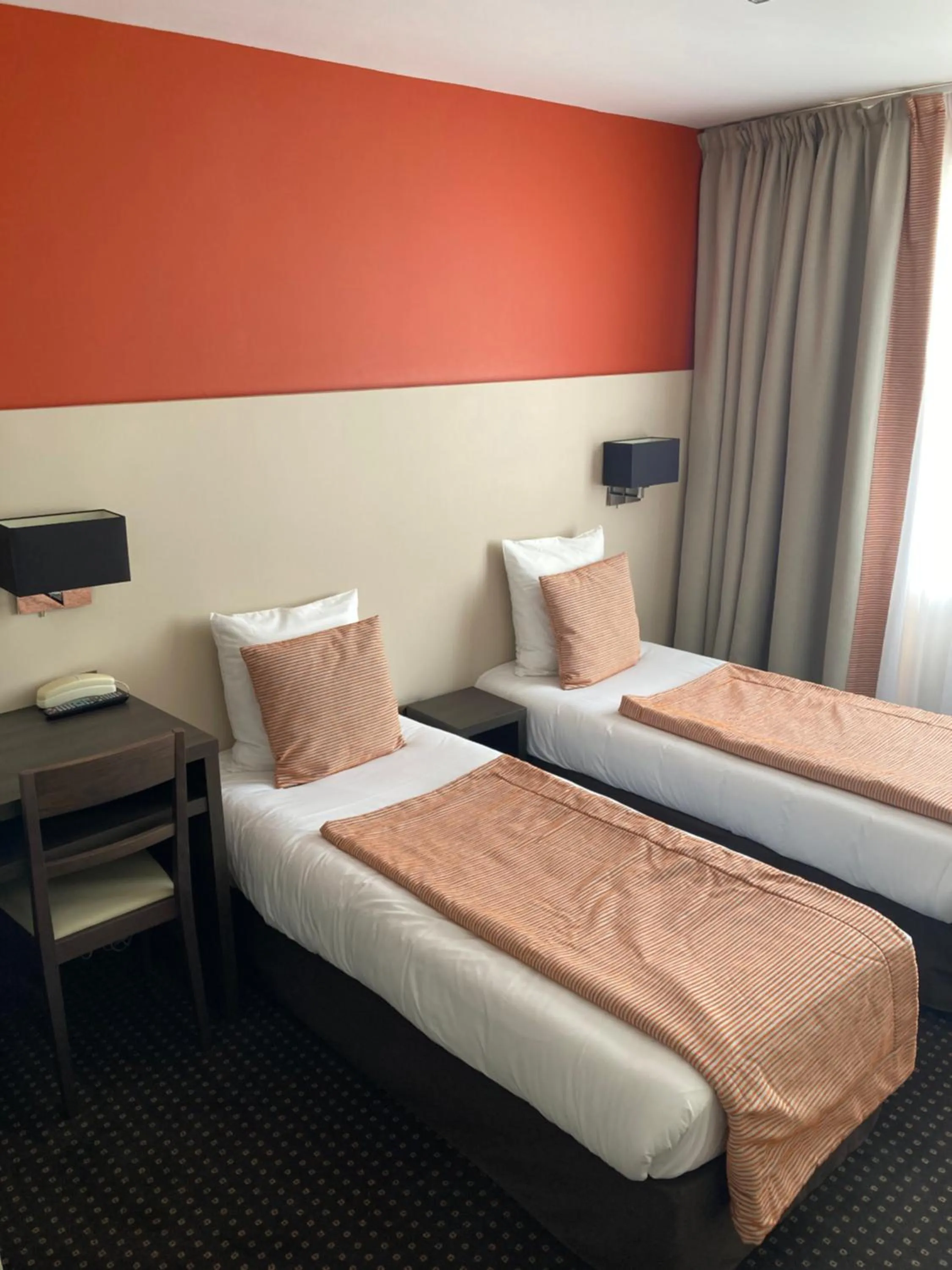 Bed in Hotel Georges