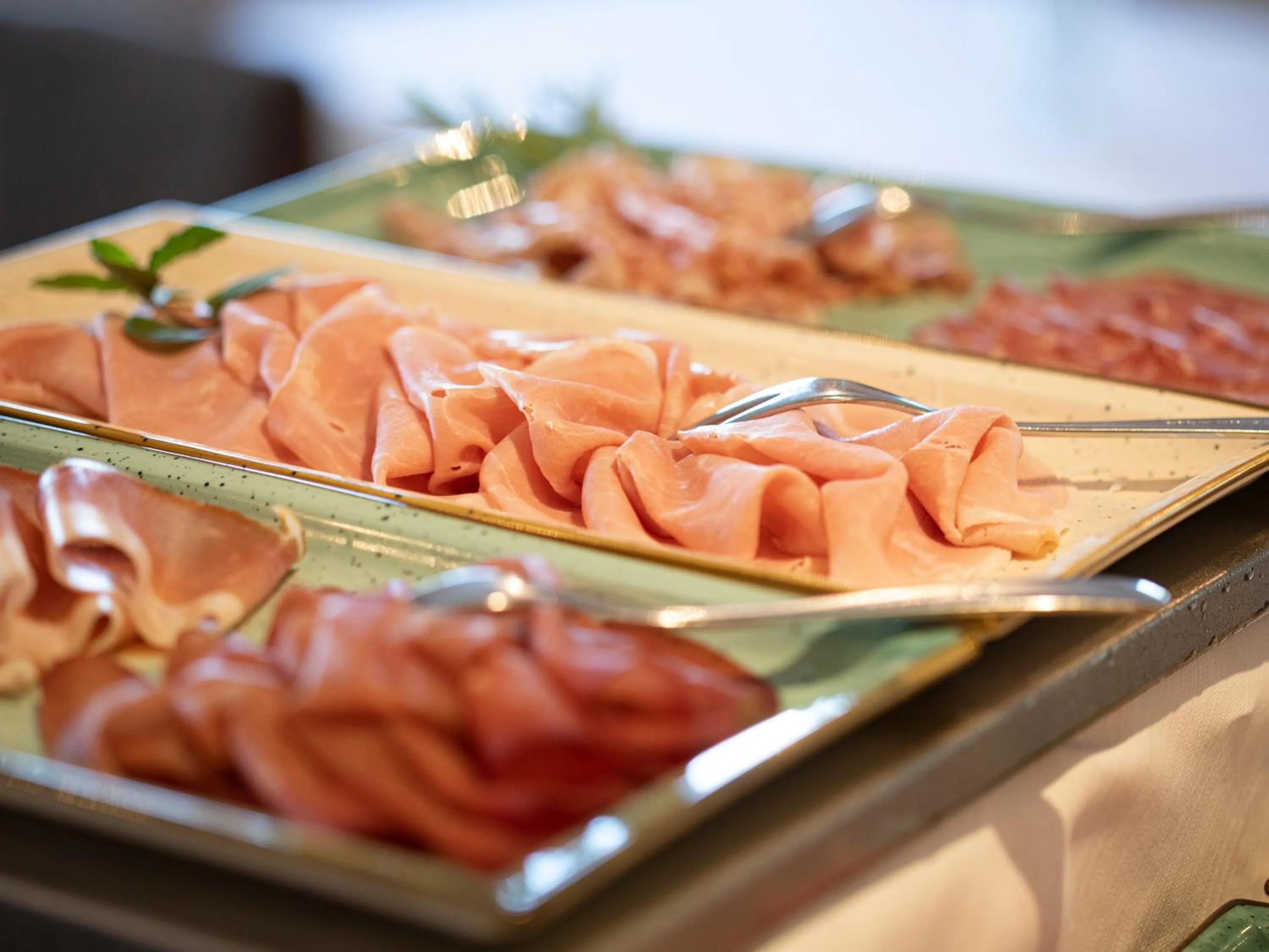 Buffet breakfast in Hotel Weingut Innerleiterhof