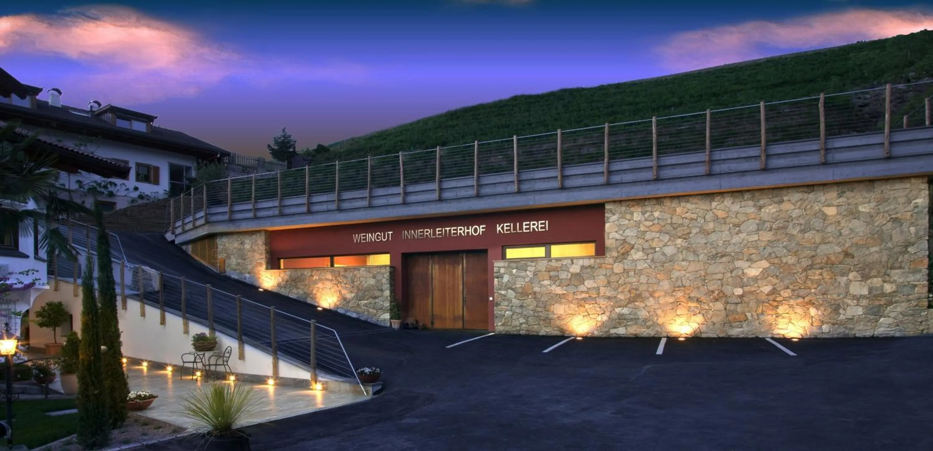 Facade/entrance in Hotel Weingut Innerleiterhof